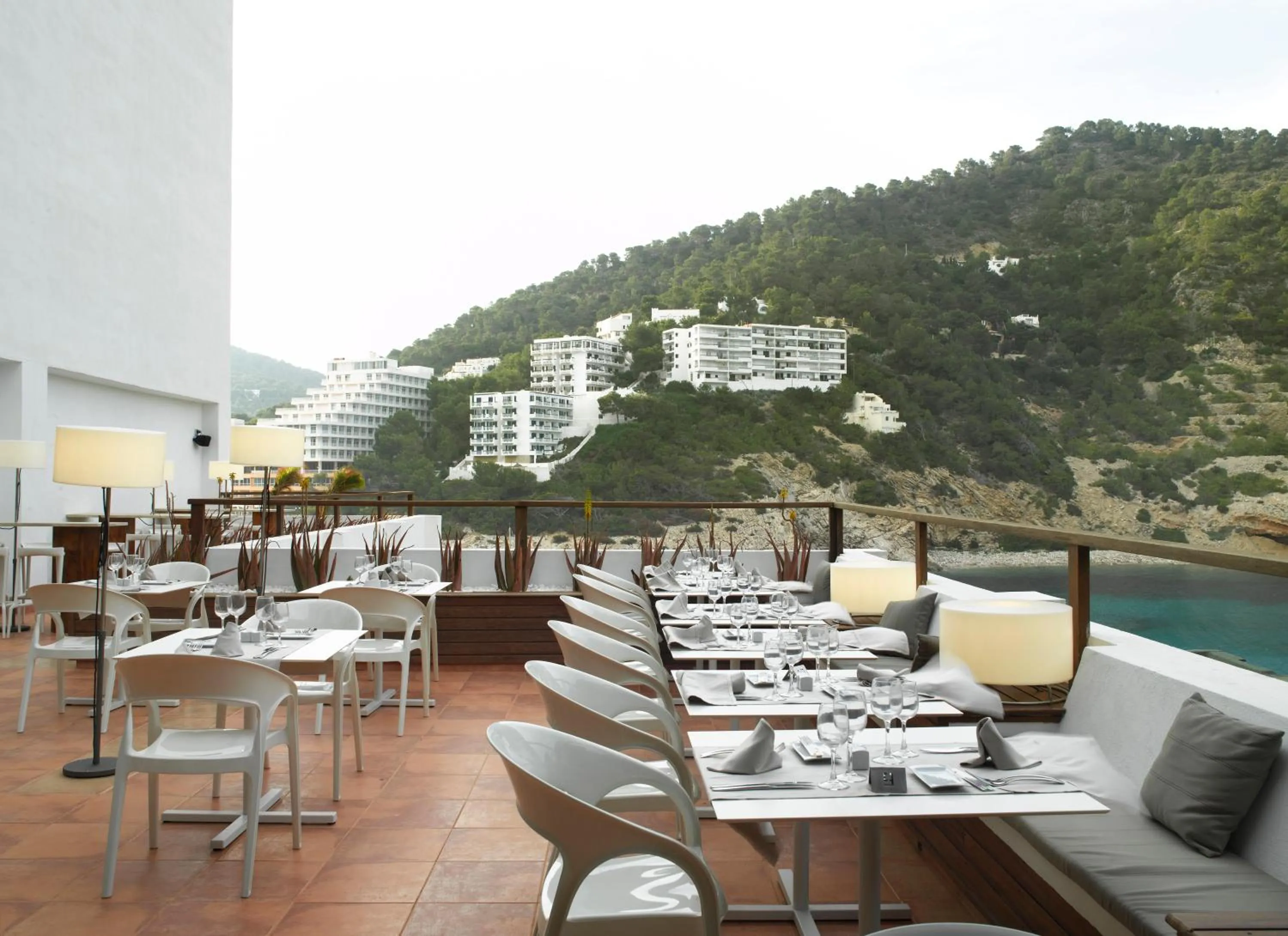 Restaurant/places to eat in Palladium Hotel Cala Llonga - Adults Only