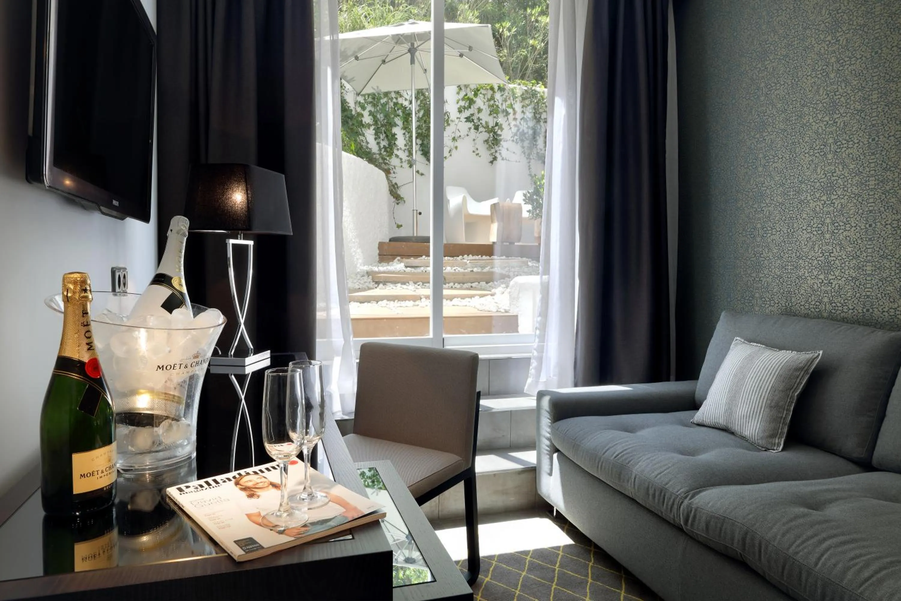 Seating area in Palladium Hotel Cala Llonga - Adults Only