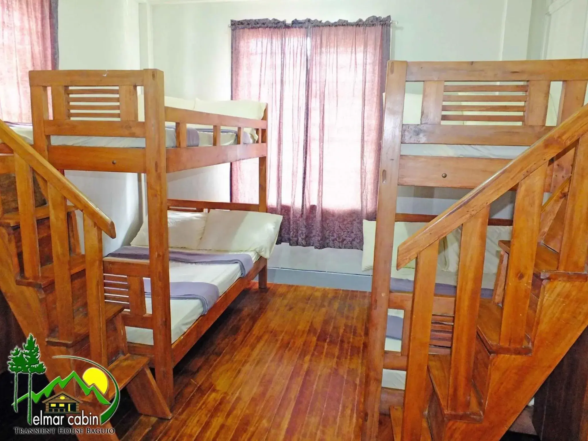 Bed in Elmar Cabin Bed in Elmar Cabin