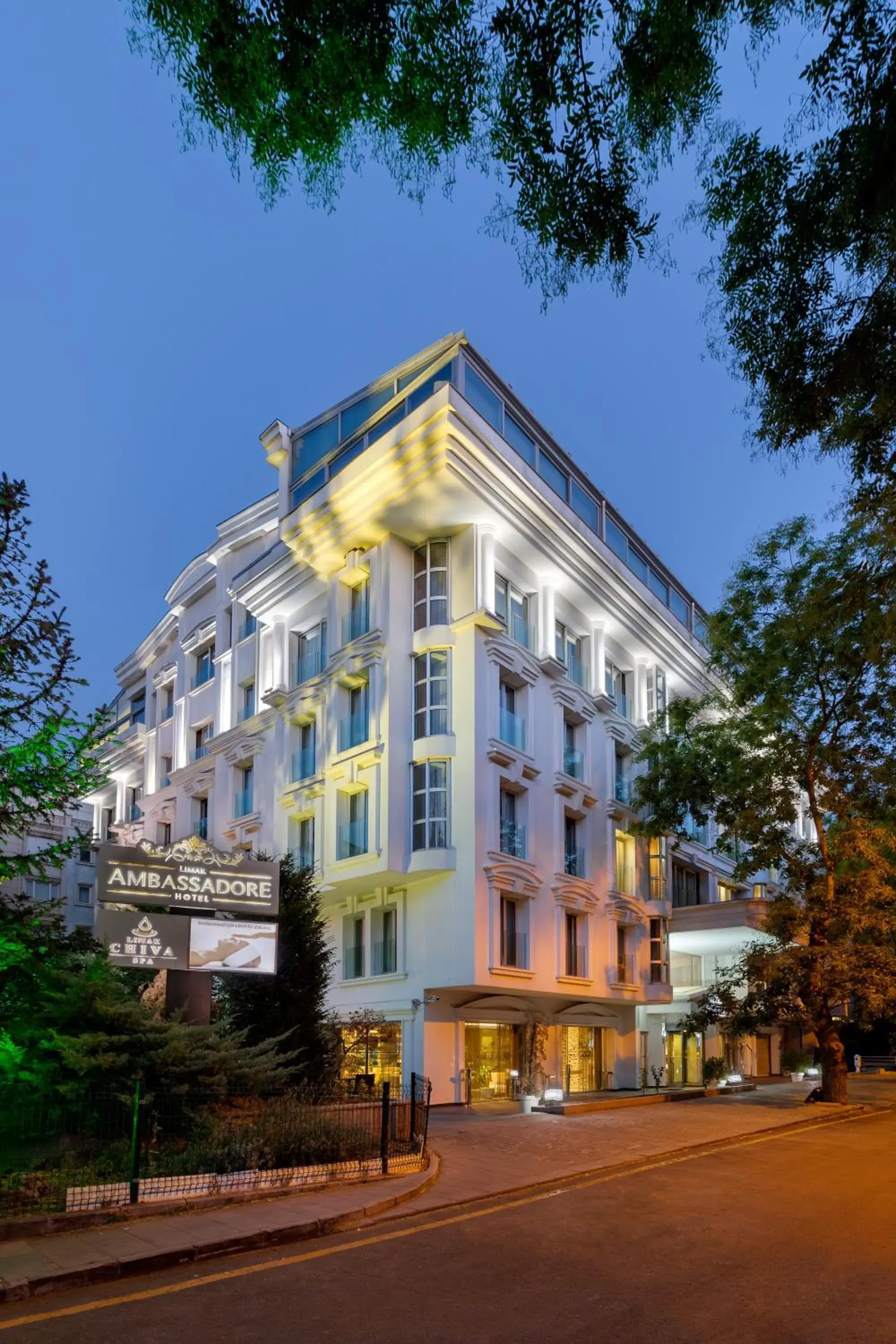 Property building in Limak Ambassadore Hotel Ankara Property building in Limak Ambassadore Hotel Ankara