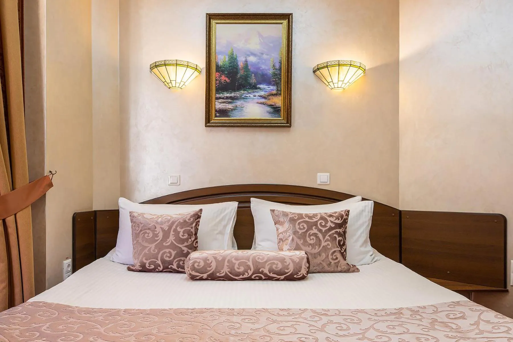 Bed in Edem Hotel Lviv