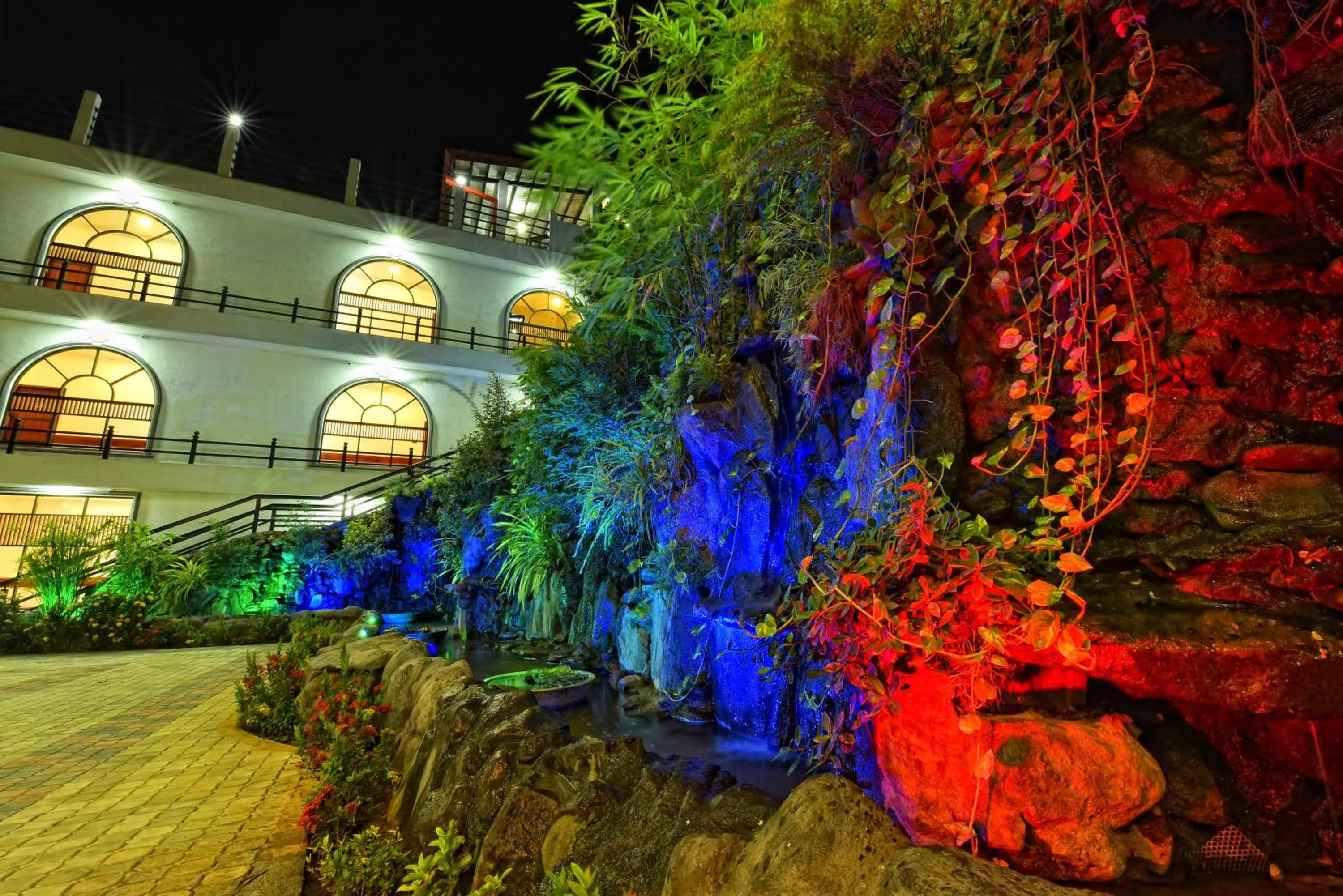 Night in Centauria Wild Resort