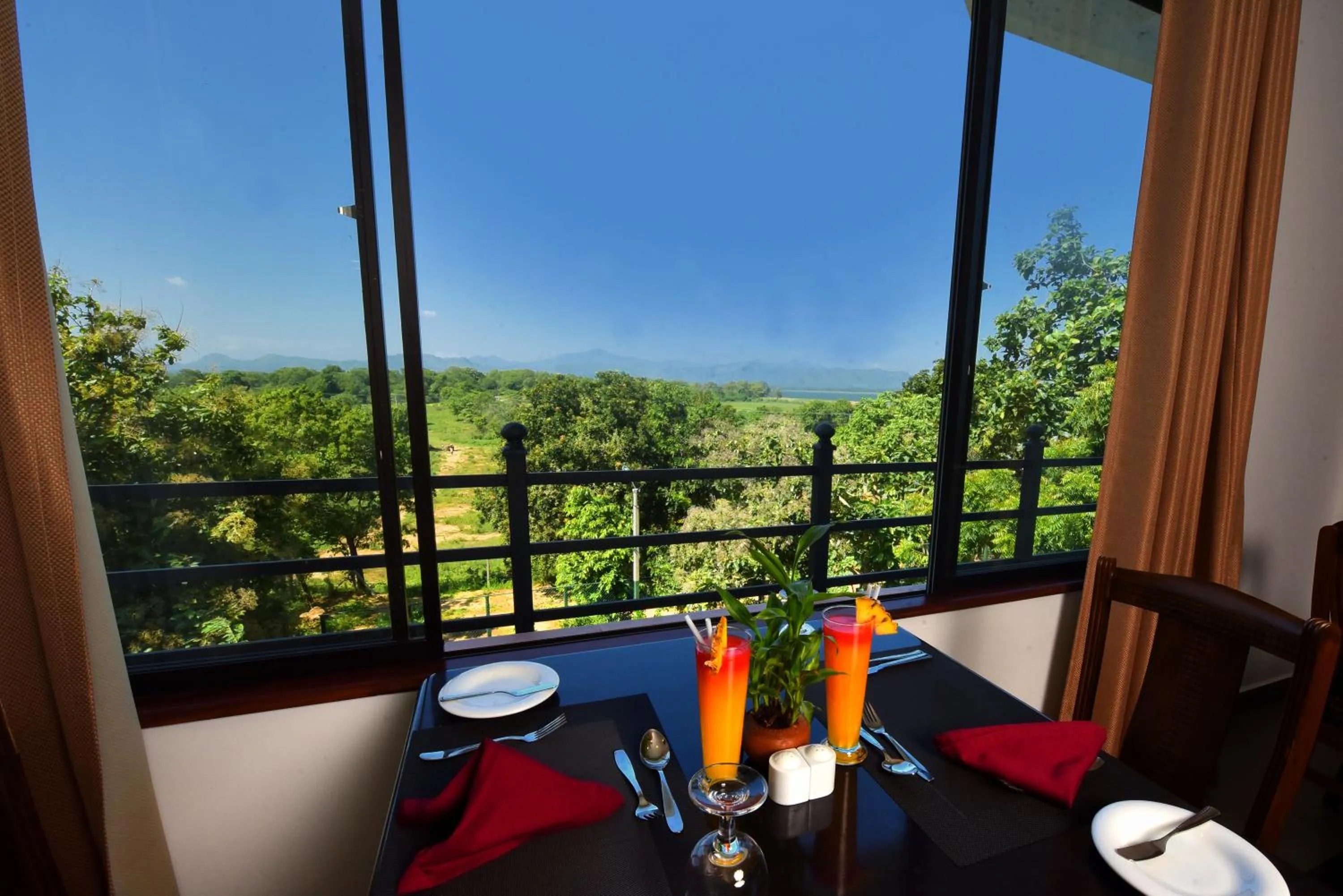 Food and drinks in Centauria Wild Resort