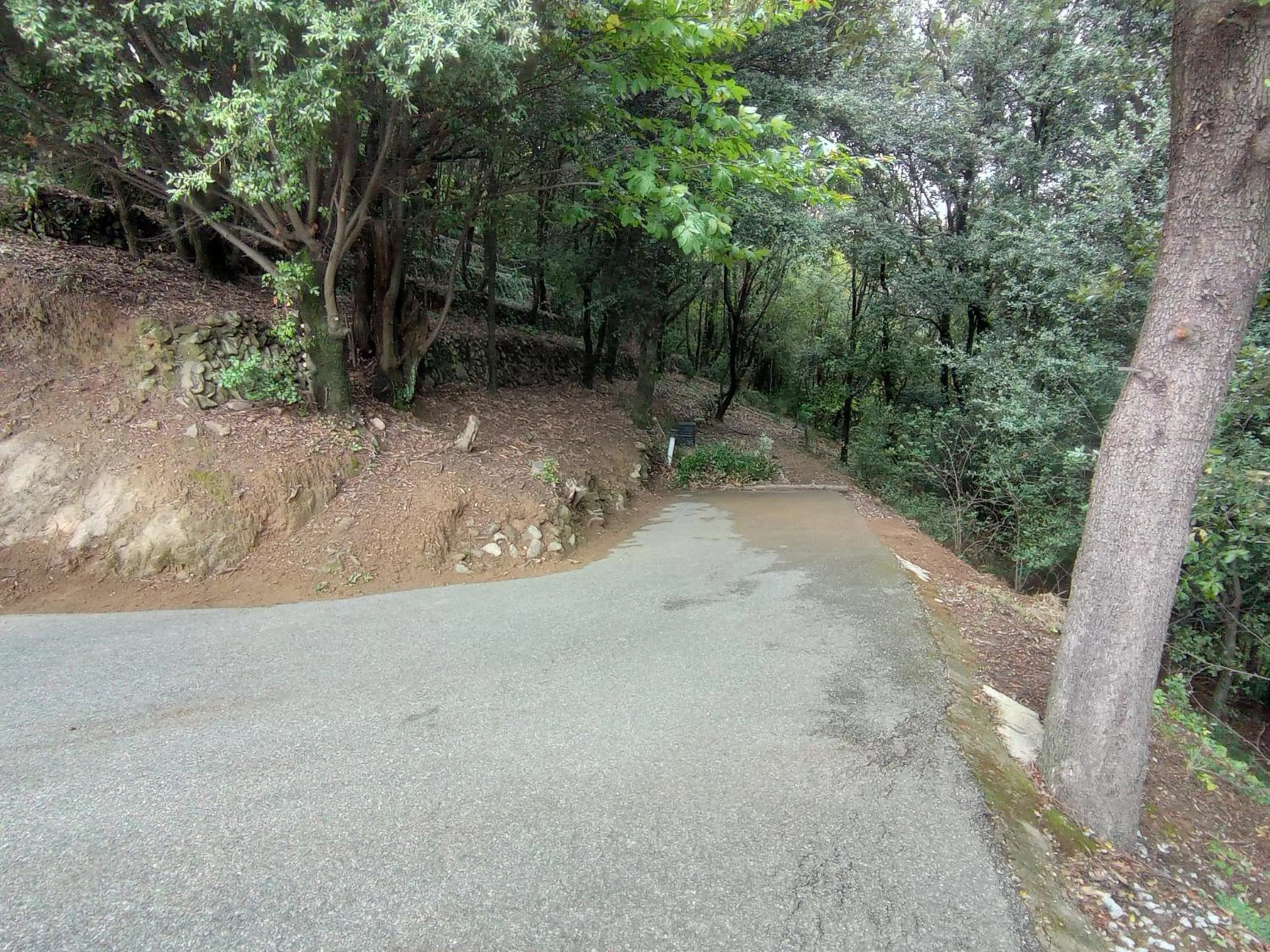 Parking in Les Clos De La Vigne