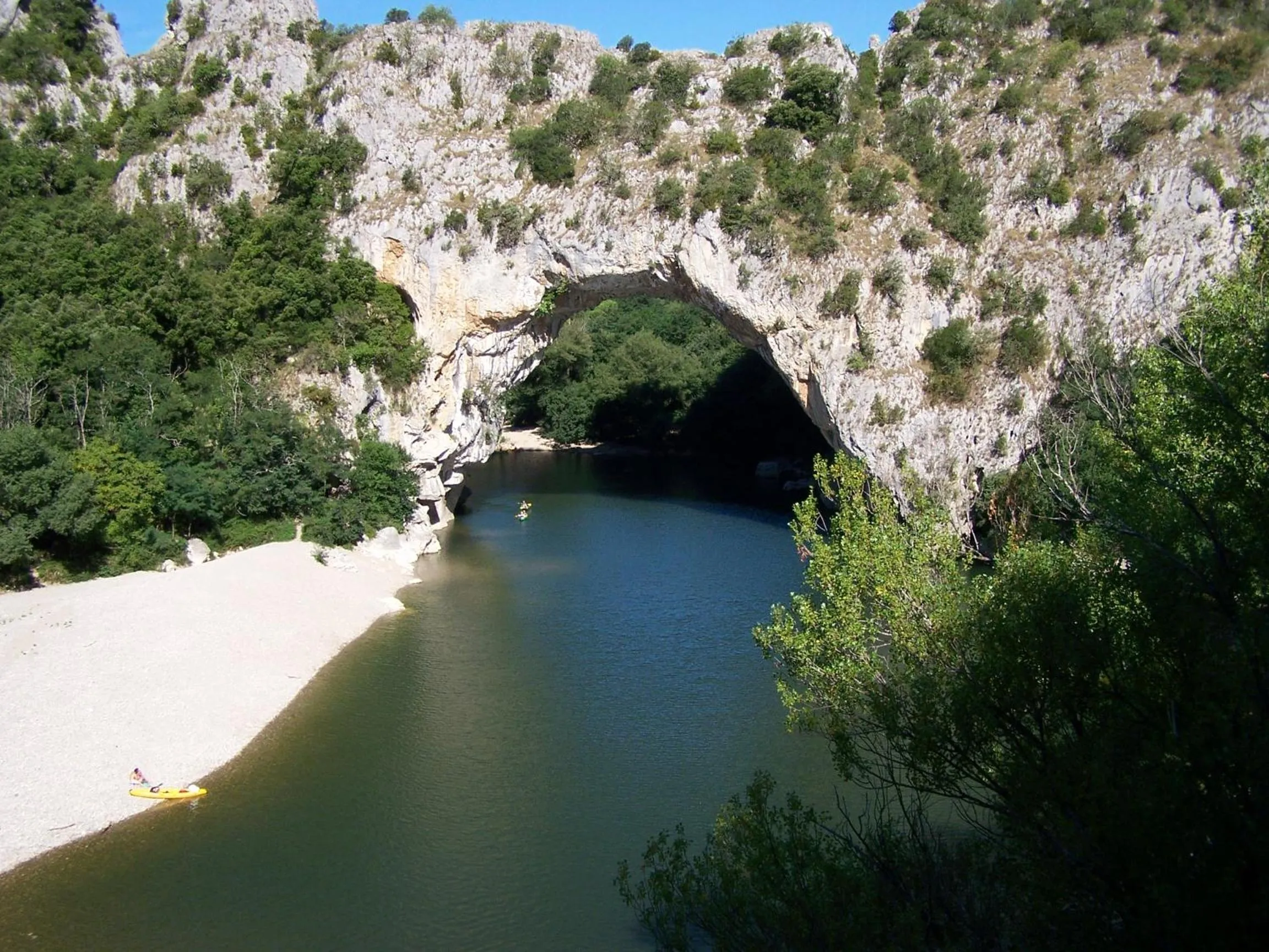 Nearby landmark in Les Clos De La Vigne