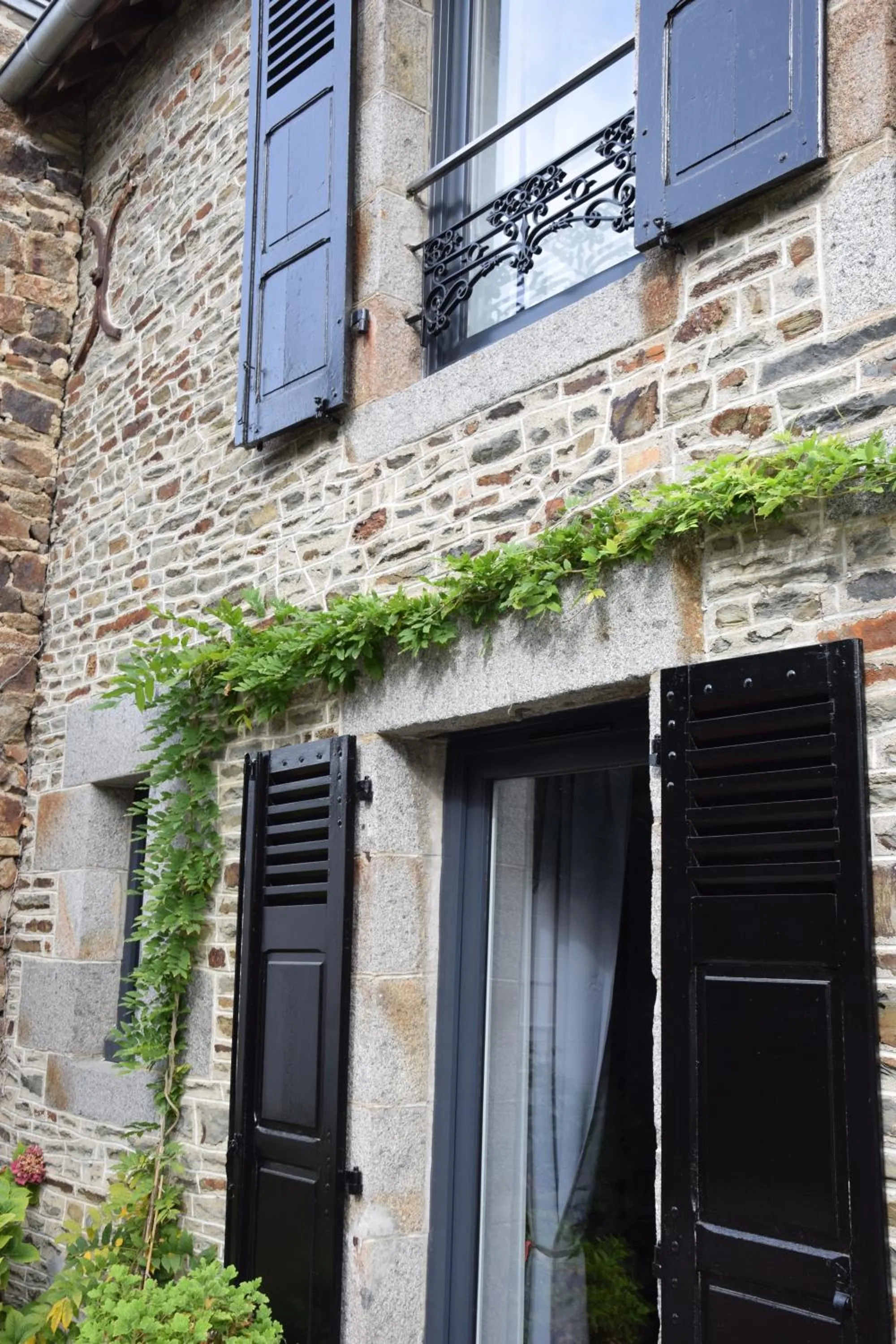 Property building in Mont B&B