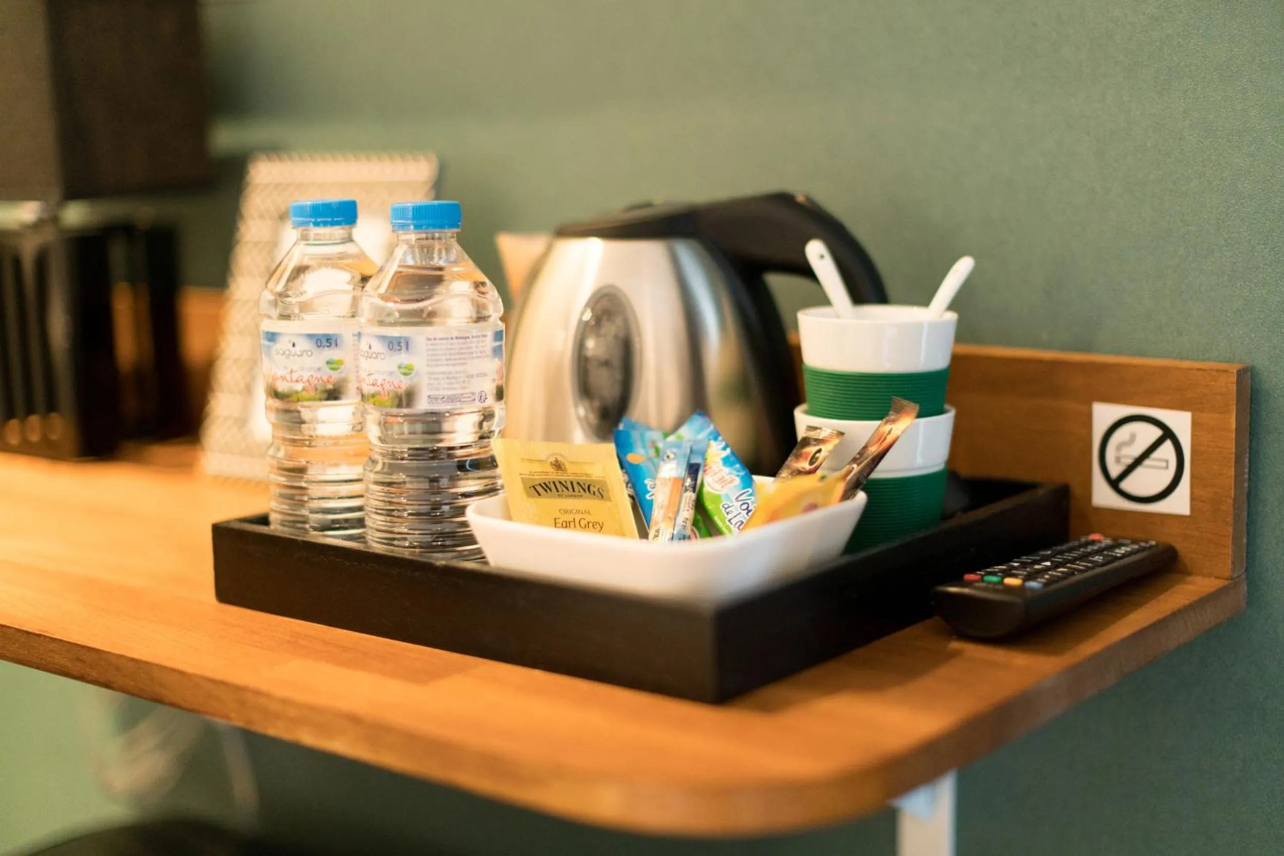 Coffee/tea facilities in Mont B&B