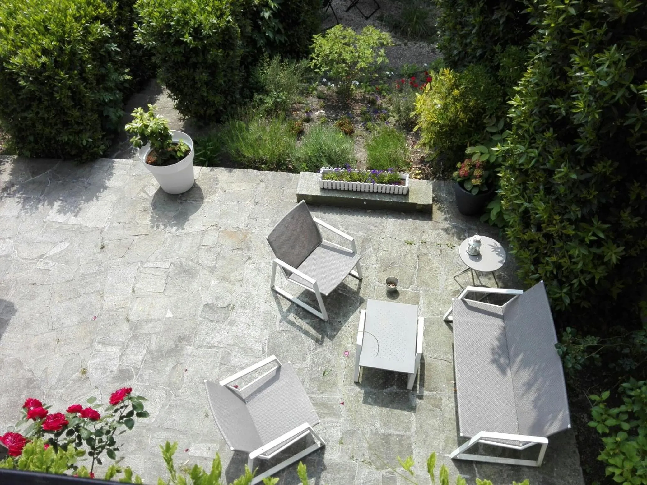 Garden in Mont B&B