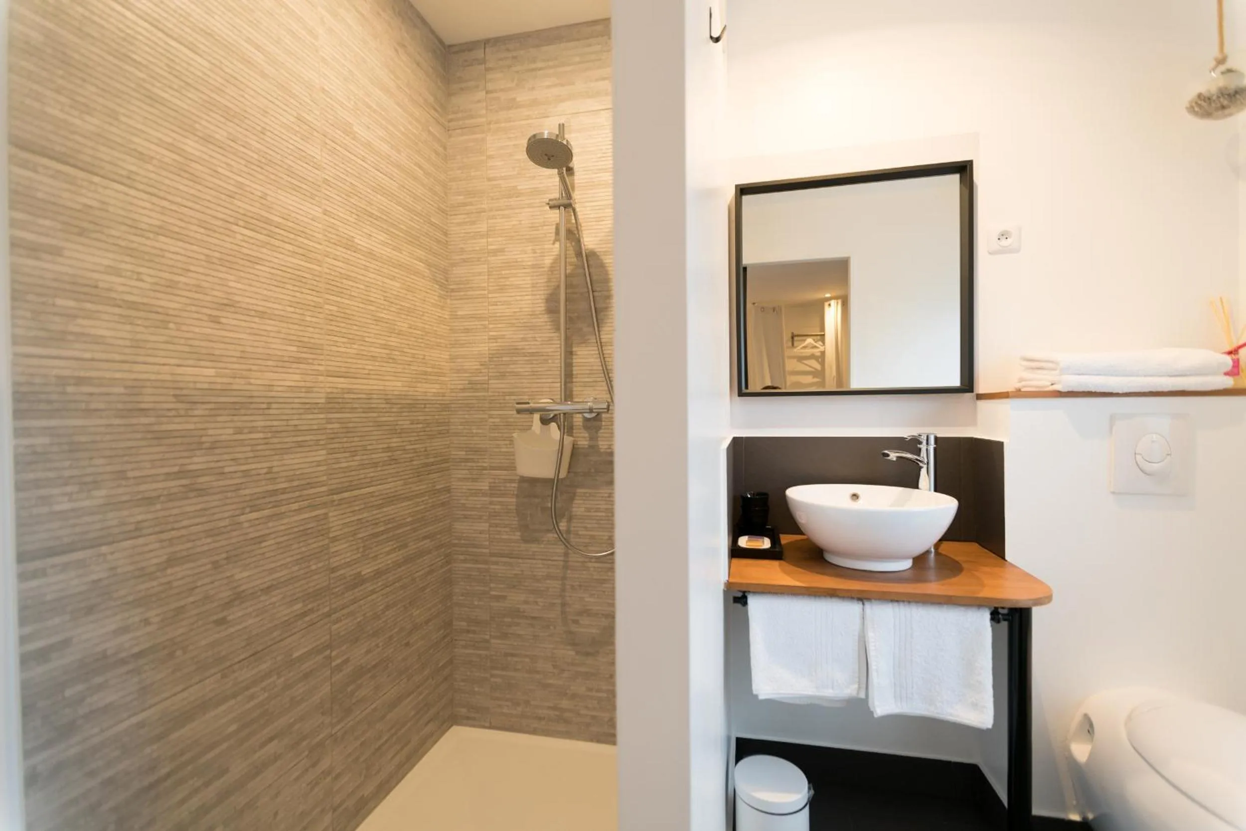 Shower in Mont B&B