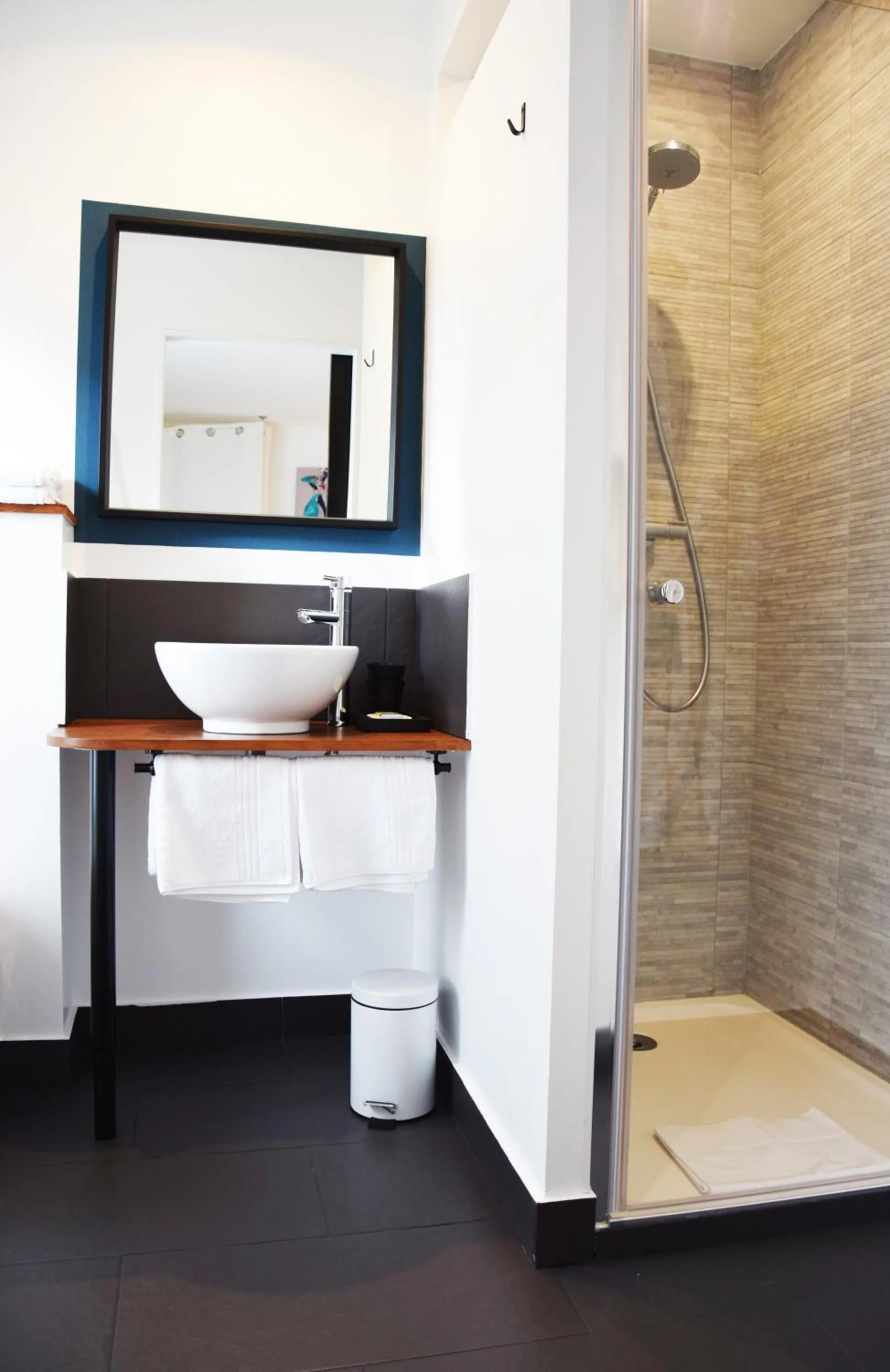 Shower in Mont B&B