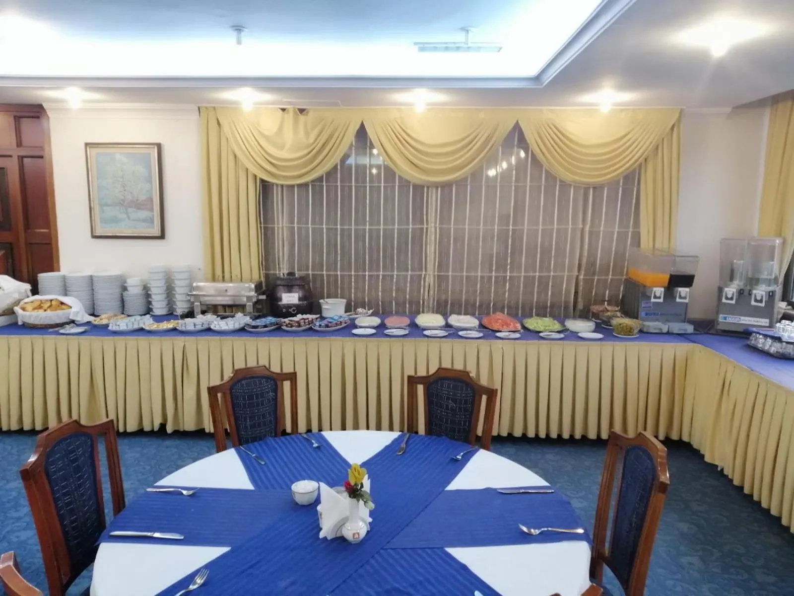 Breakfast in Akyuz Hotel