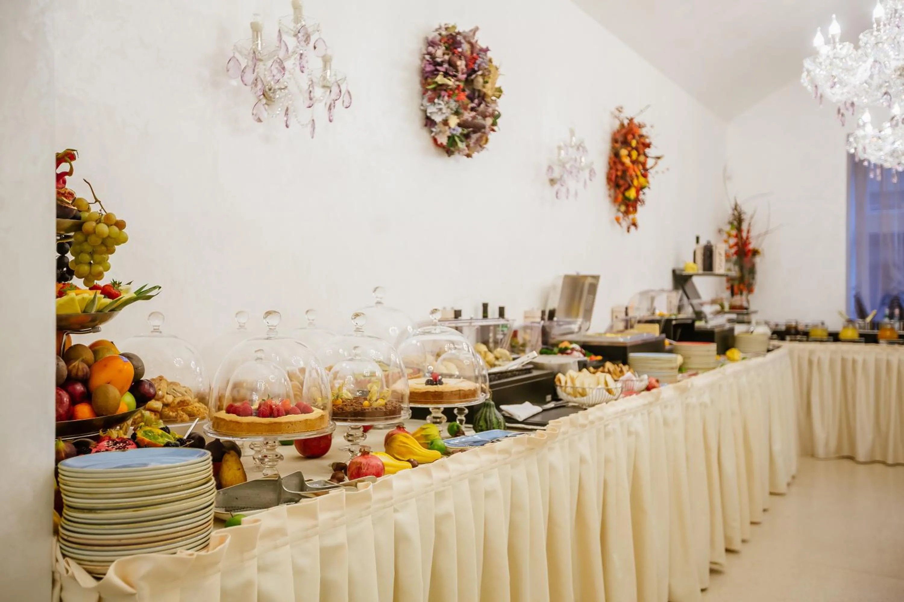 Breakfast in Myo Hotel Wenceslas