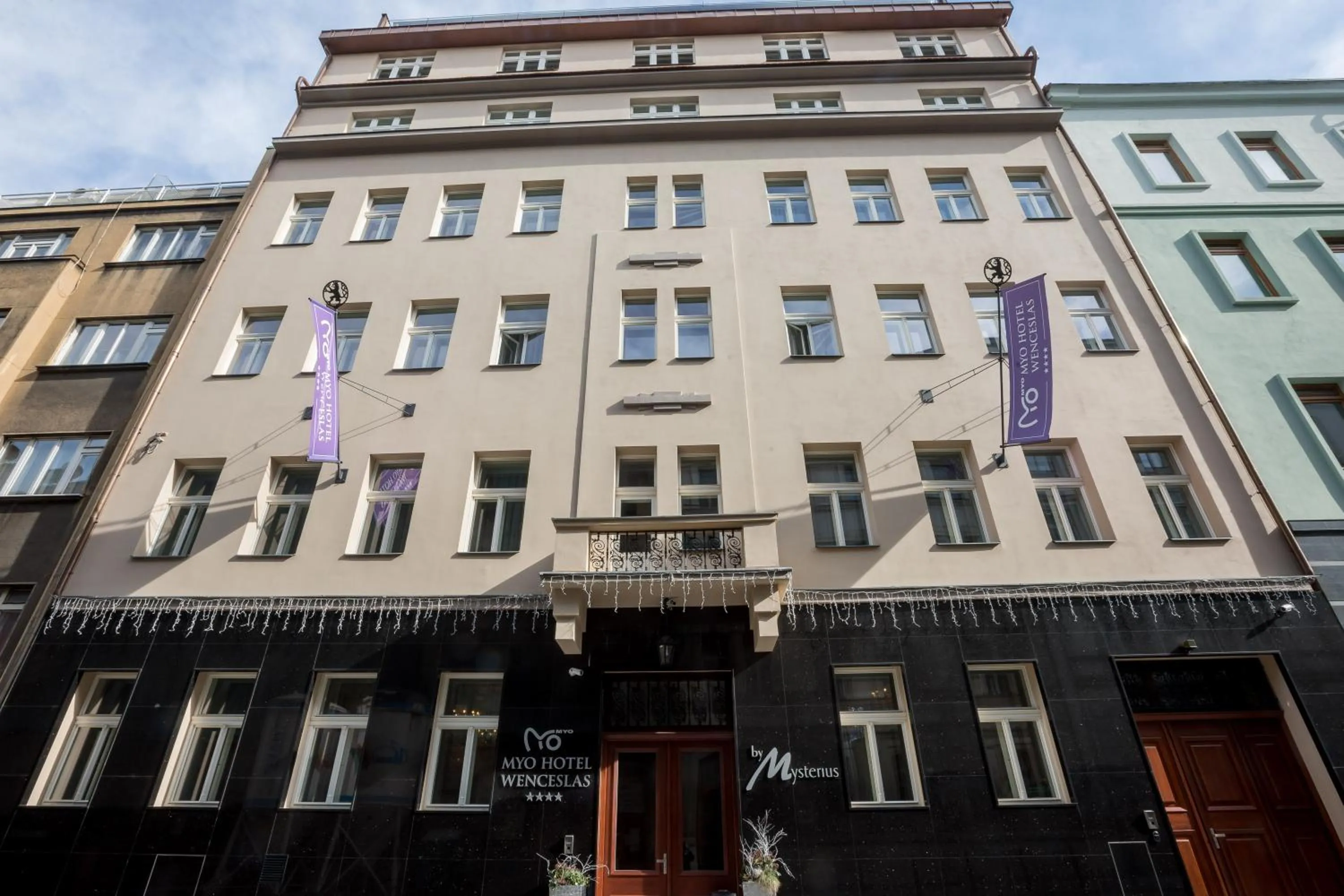 Facade/entrance in Myo Hotel Wenceslas