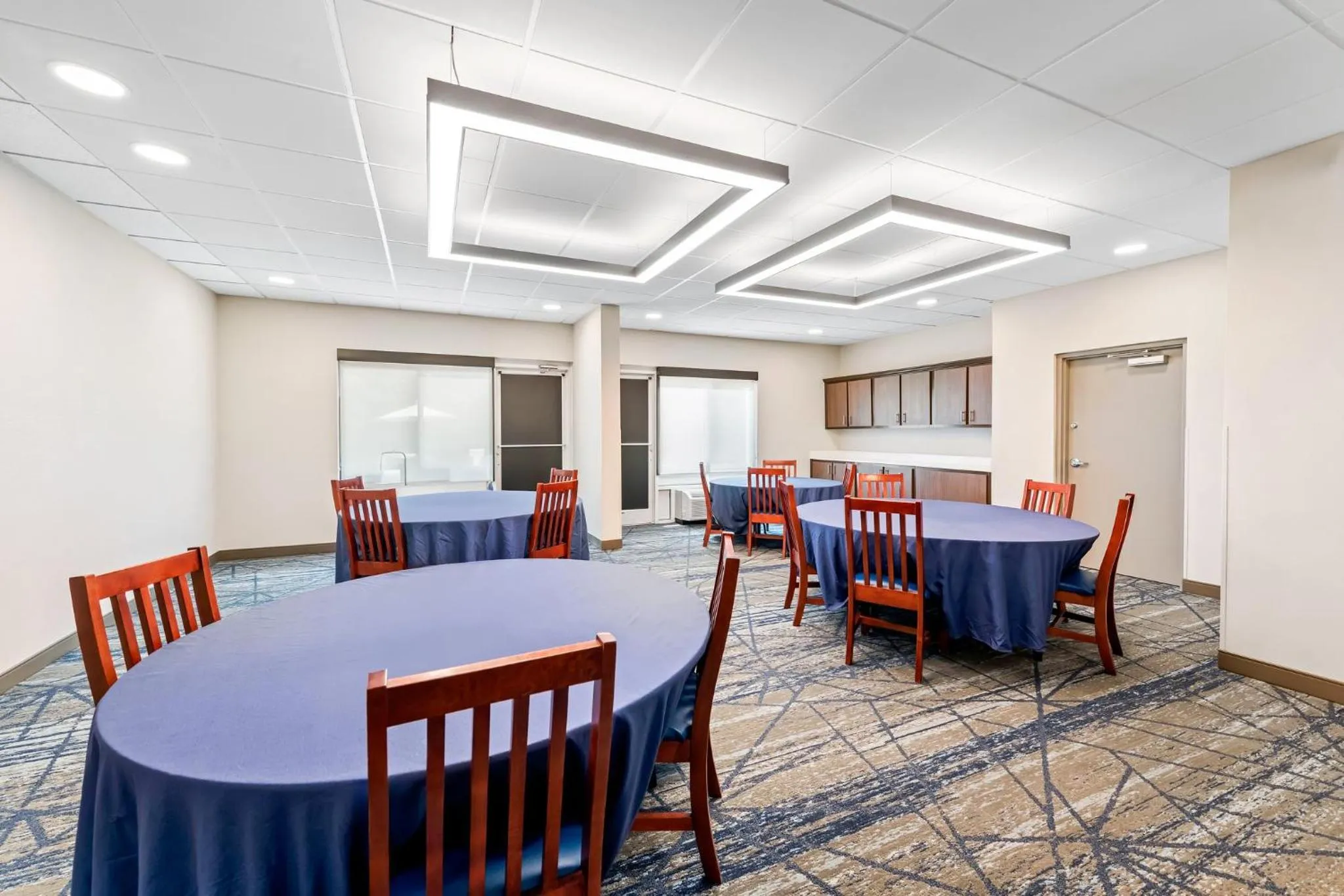 Meeting/conference room in Holiday Inn Express & Suites Sylva / Dillsboro by IHG