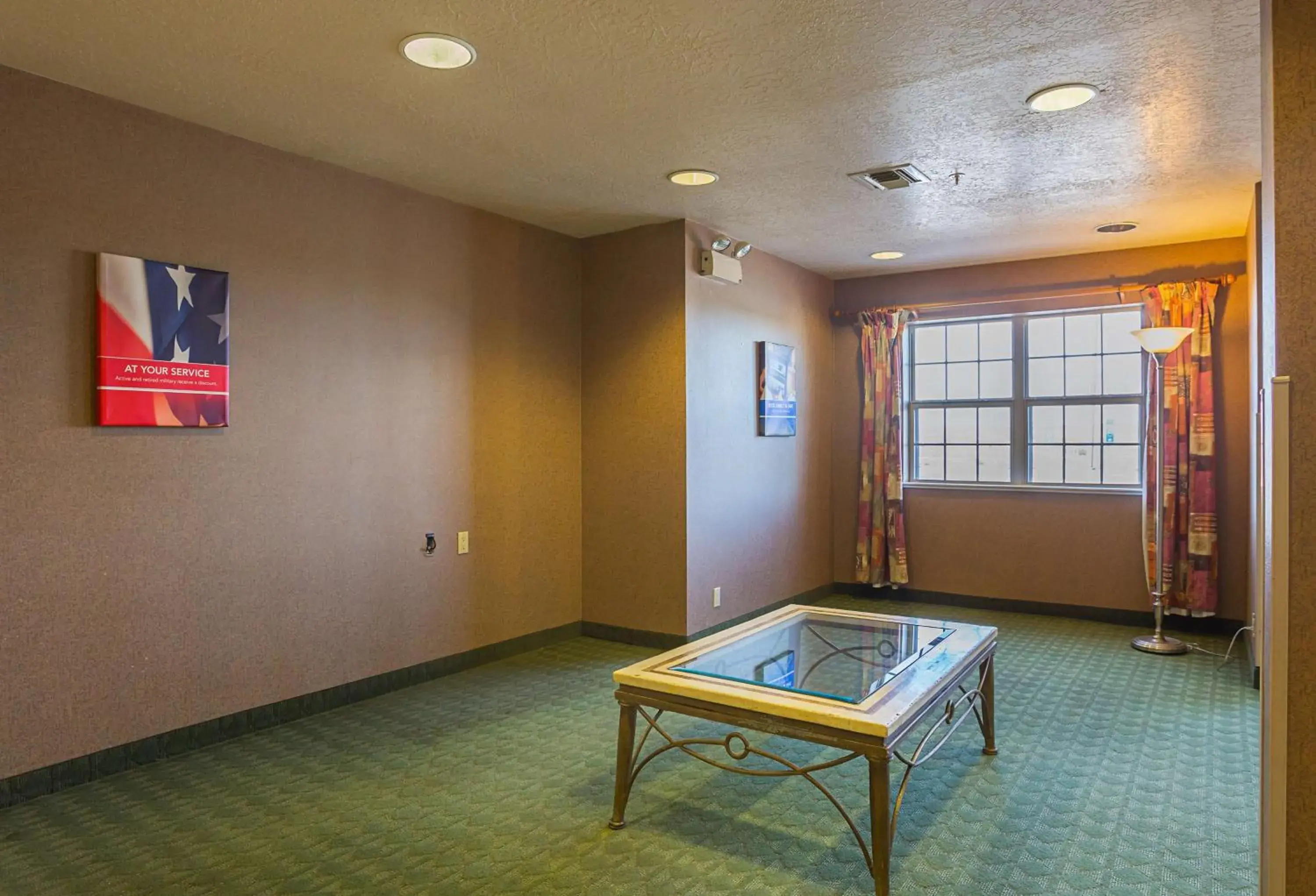 Lobby or reception in Motel 6-Bernalillo, NM Lobby or reception in Motel 6-Bernalillo, NM
