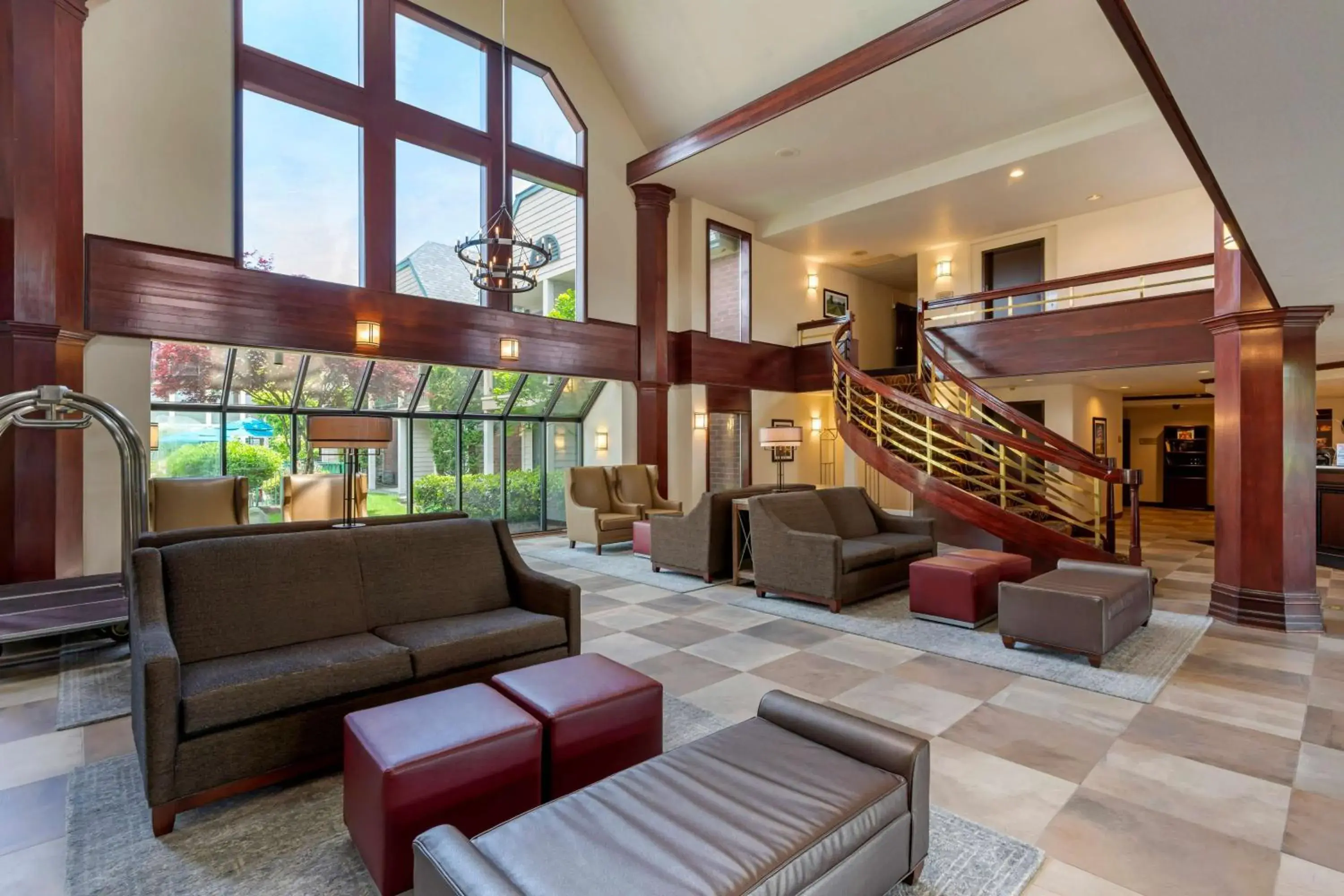 Lobby or reception in Best Western Pony Soldier Lobby or reception in Best Western Pony Soldier