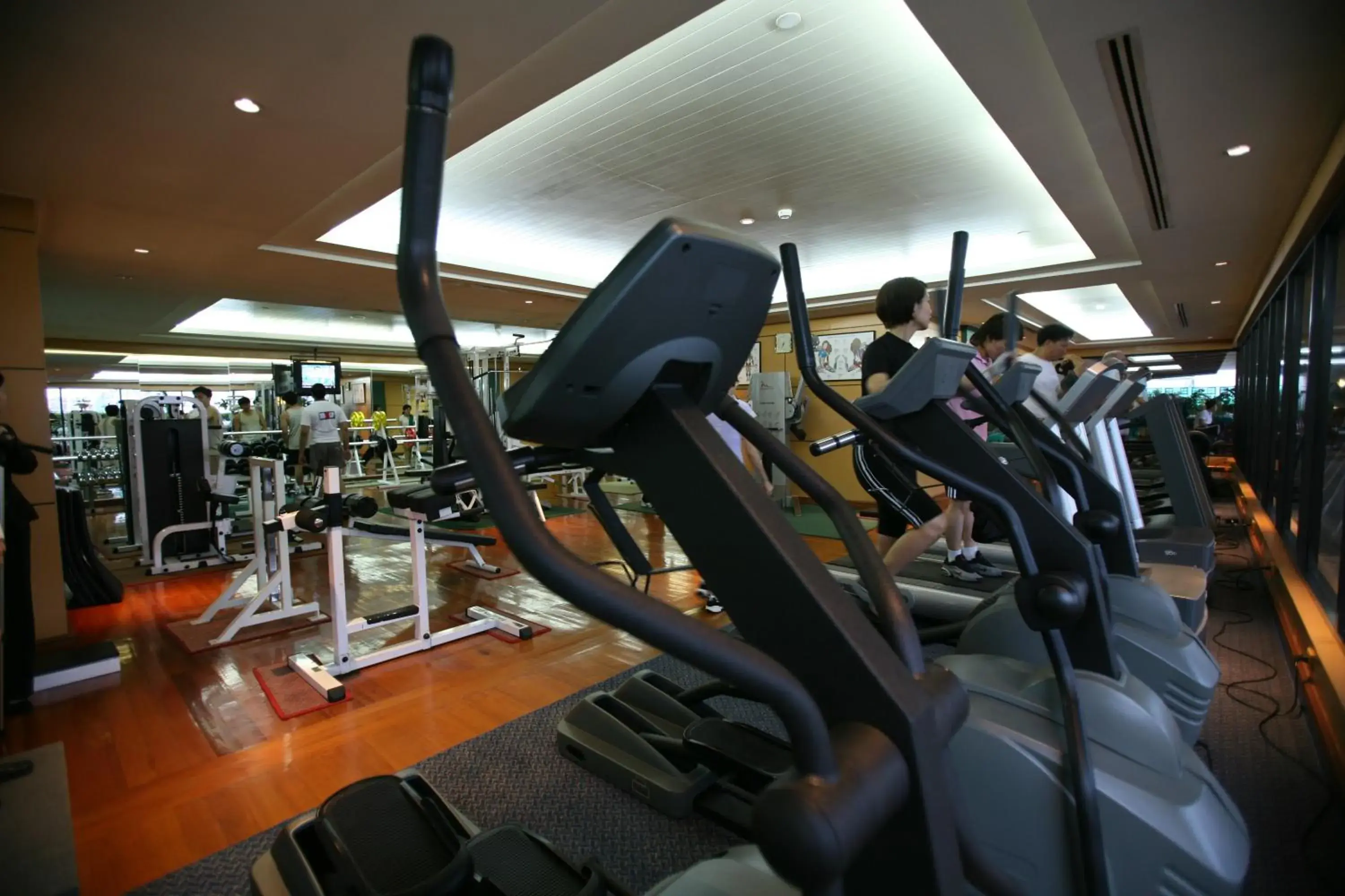 Fitness centre/facilities in Golden Tulip Sovereign Hotel Bangkok Fitness centre/facilities in Golden Tulip Sovereign Hotel Bangkok