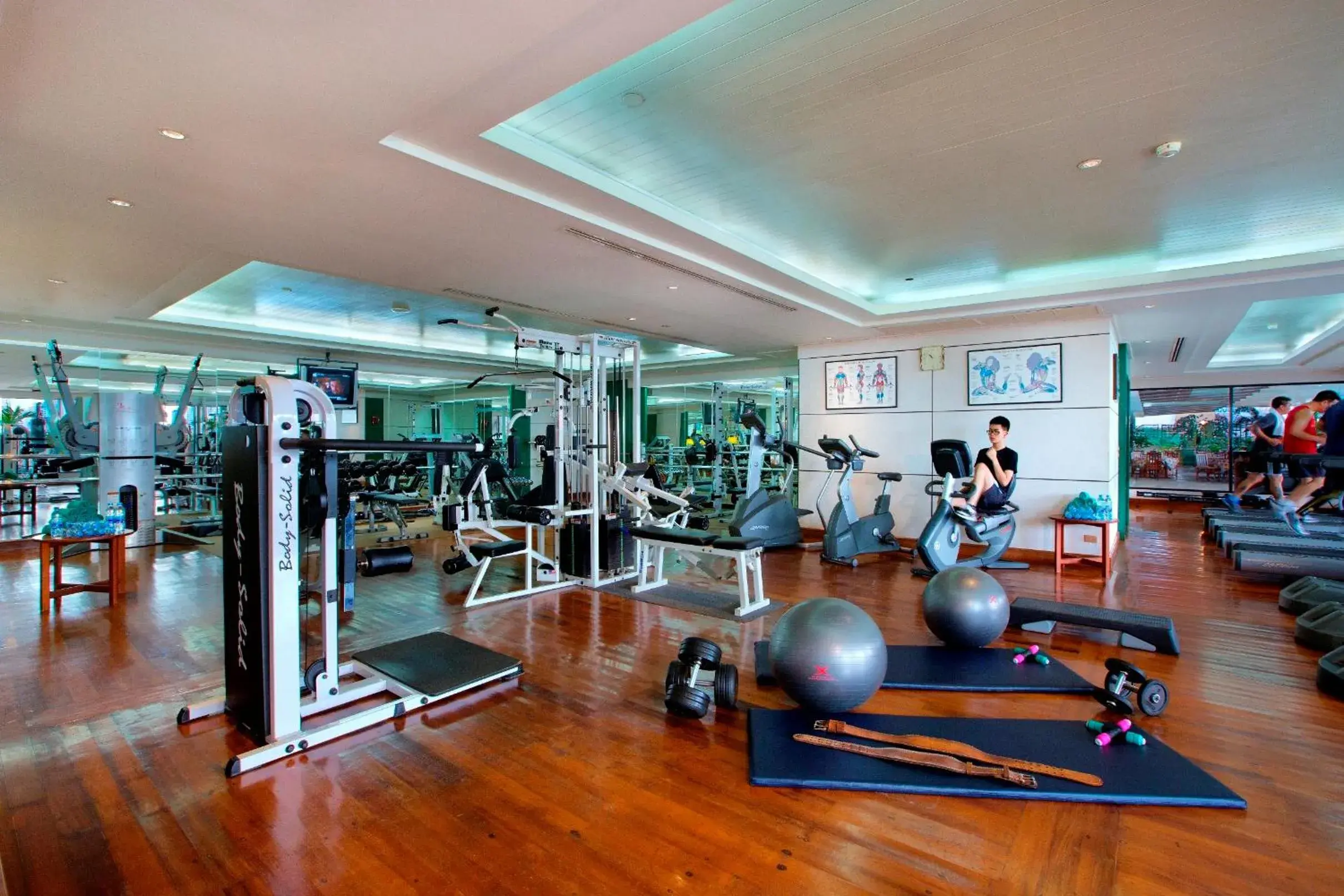 Fitness centre/facilities in Golden Tulip Sovereign Hotel Bangkok Fitness centre/facilities in Golden Tulip Sovereign Hotel Bangkok