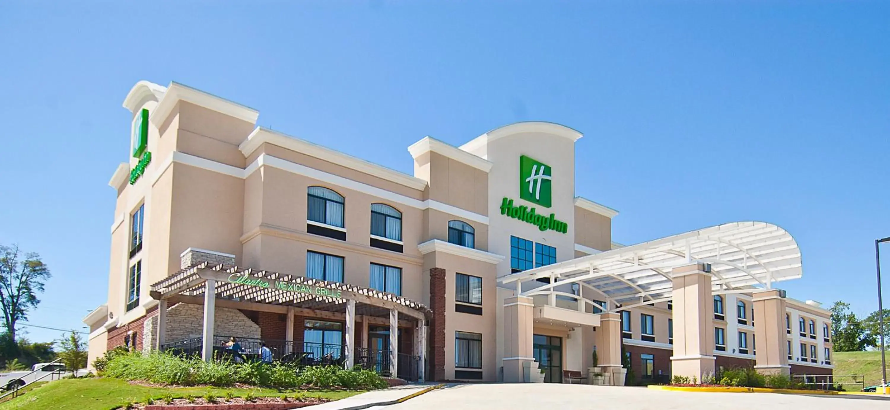 Property building in Holiday Inn Vicksburg by IHG Property building in Holiday Inn Vicksburg by IHG