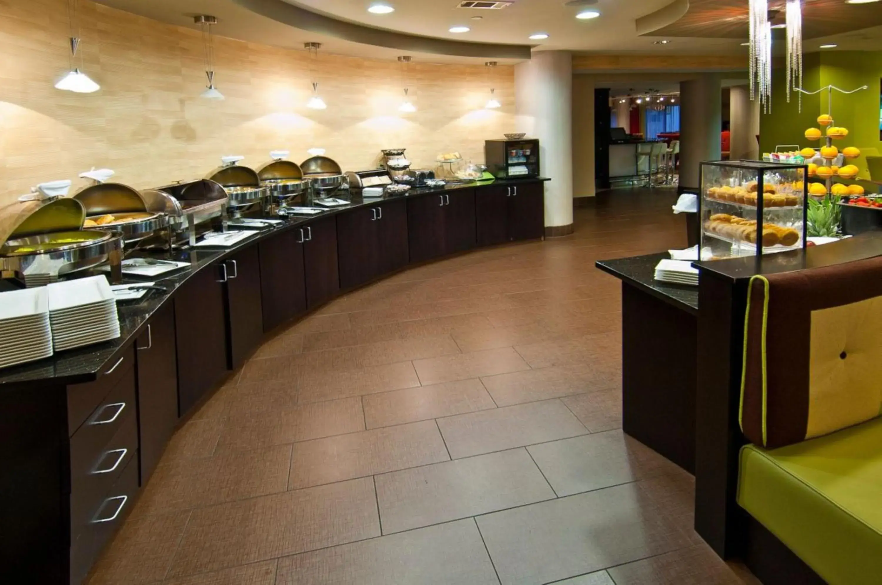 Breakfast in Holiday Inn Vicksburg by IHG Breakfast in Holiday Inn Vicksburg by IHG