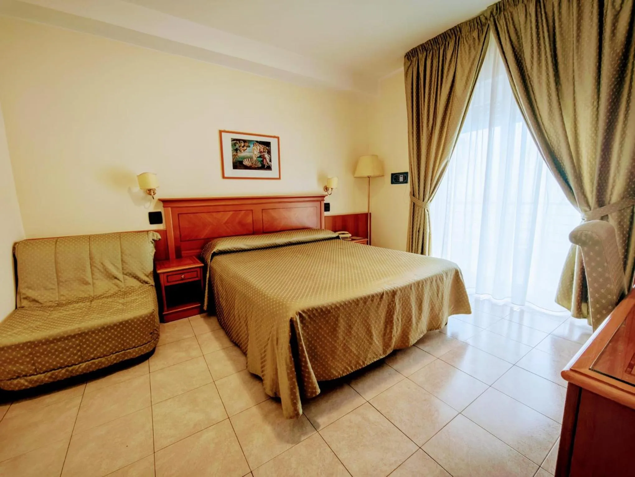 Bed in Grand Hotel Victoria