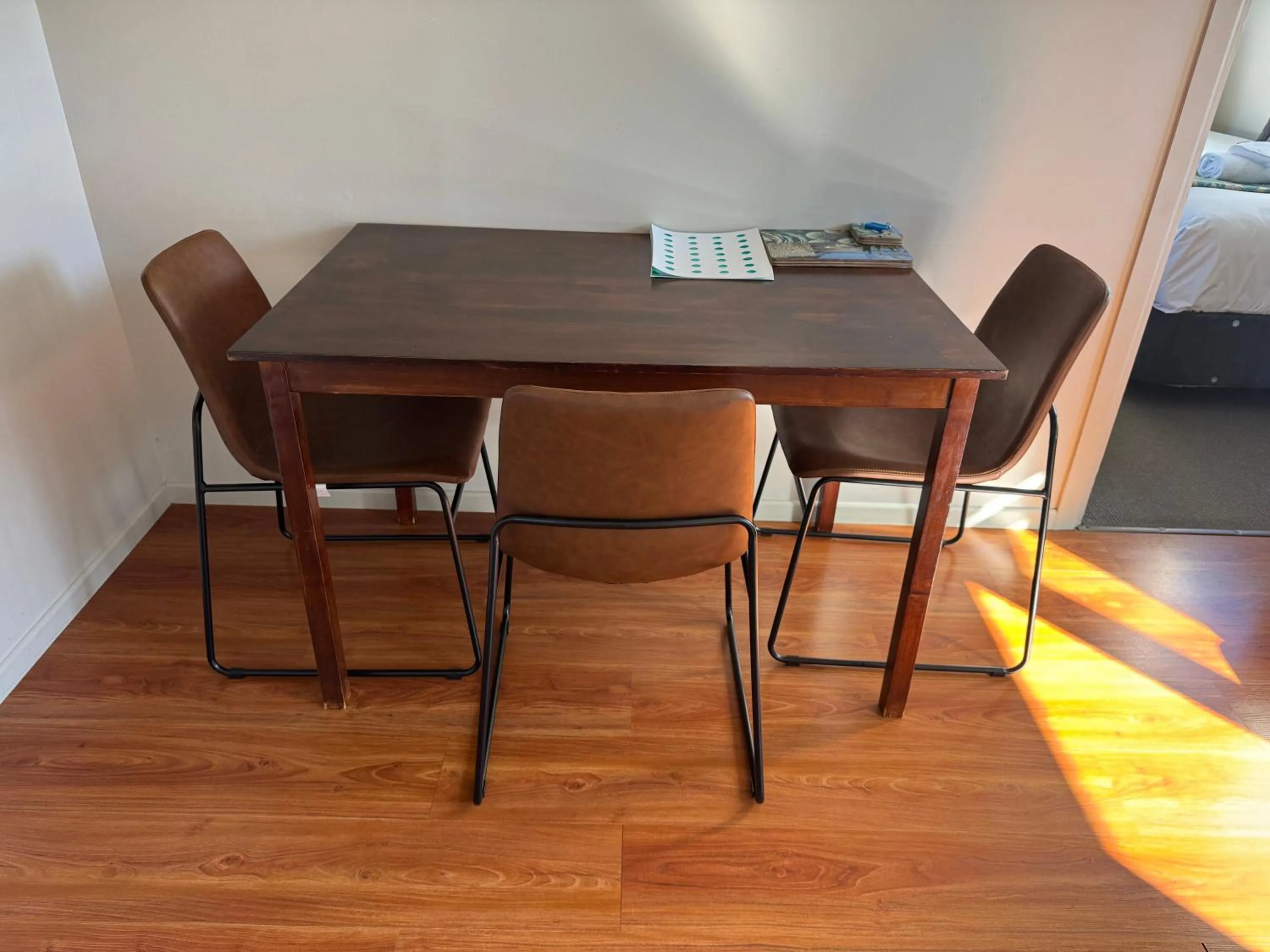 Living room in Comfort Inn Sunset