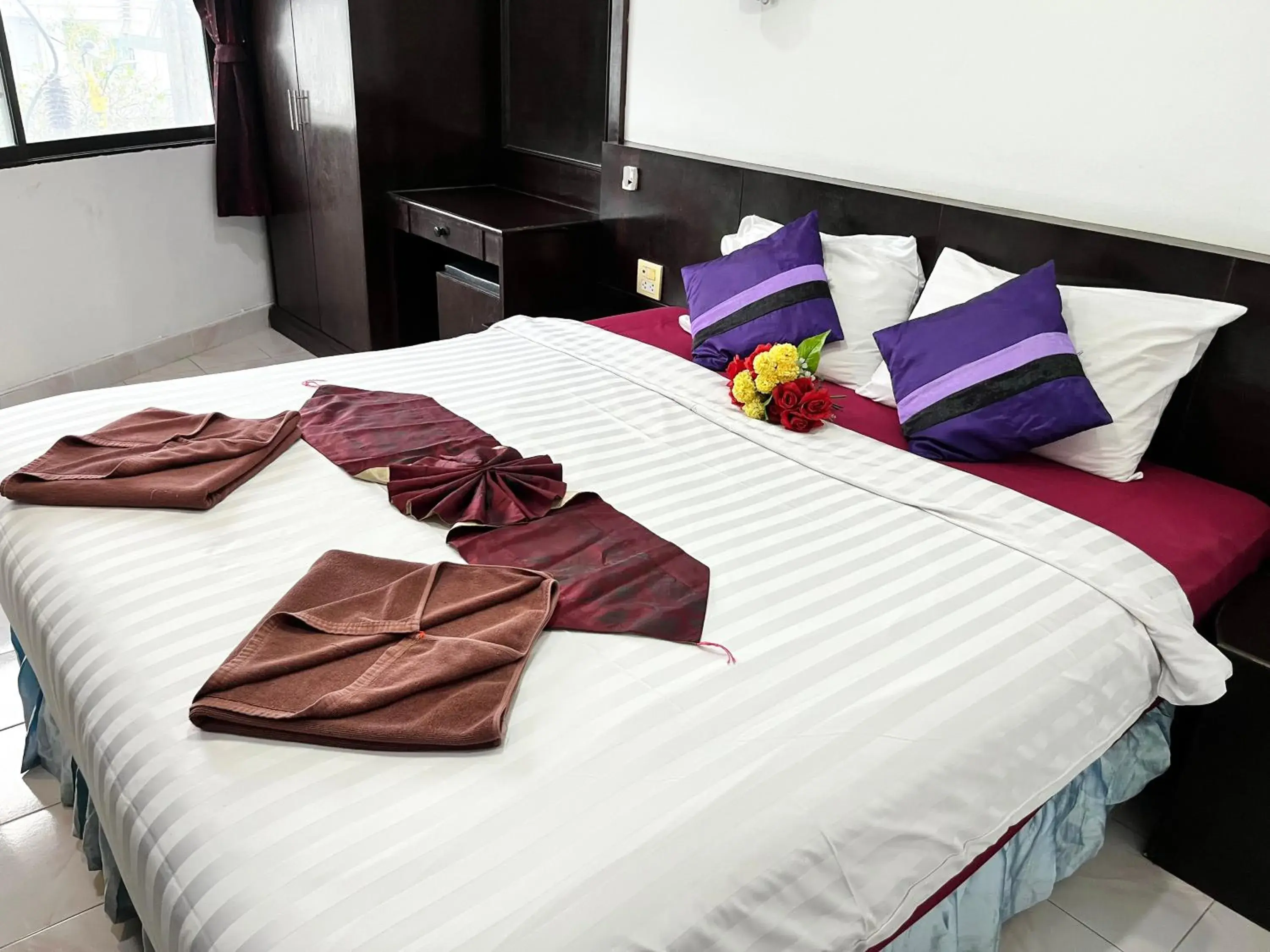 Bed in Lamai Apartment Bed in Lamai Apartment