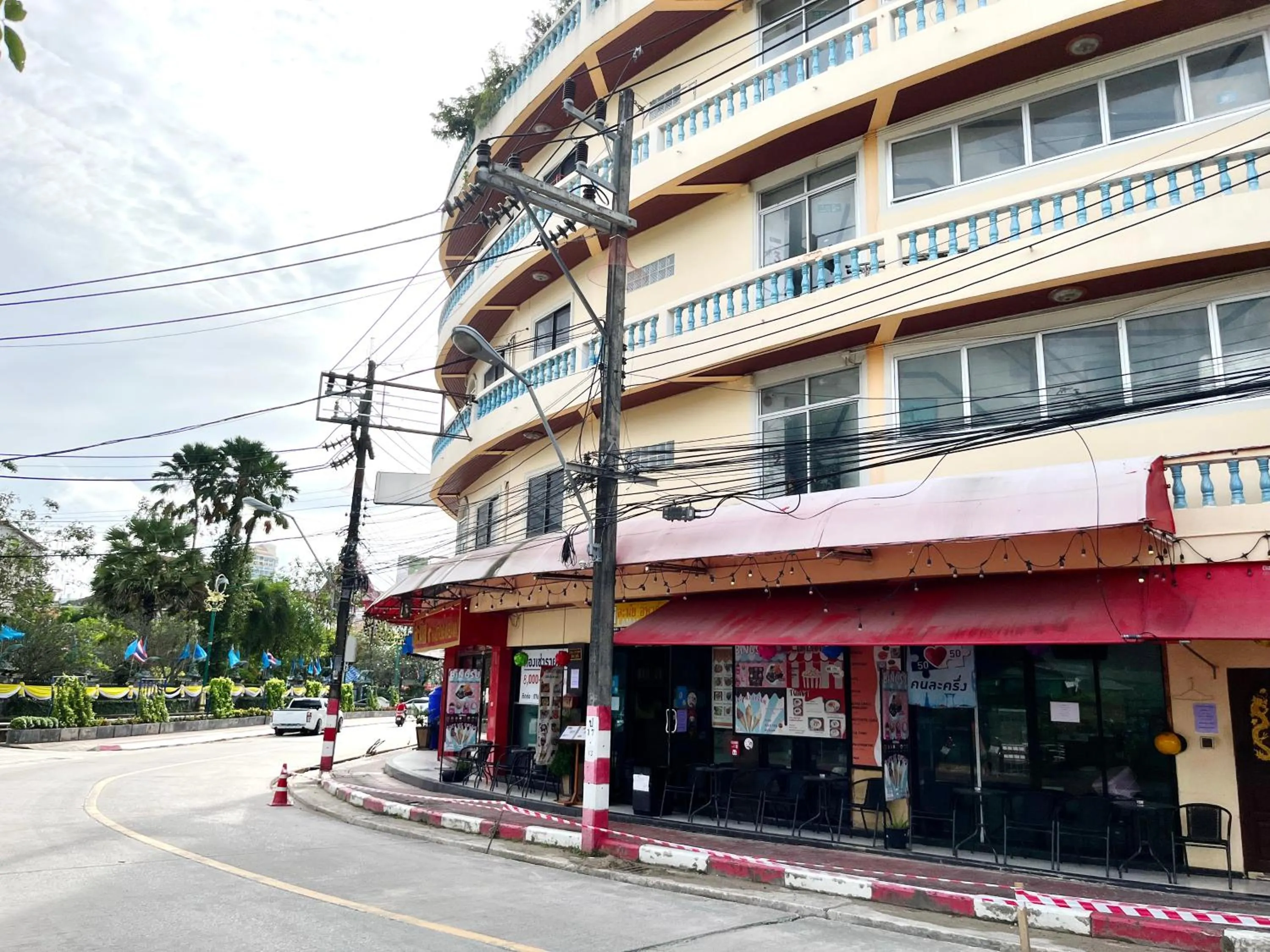 Property building in Lamai Apartment