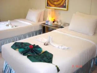 Bed in Lamai Apartment