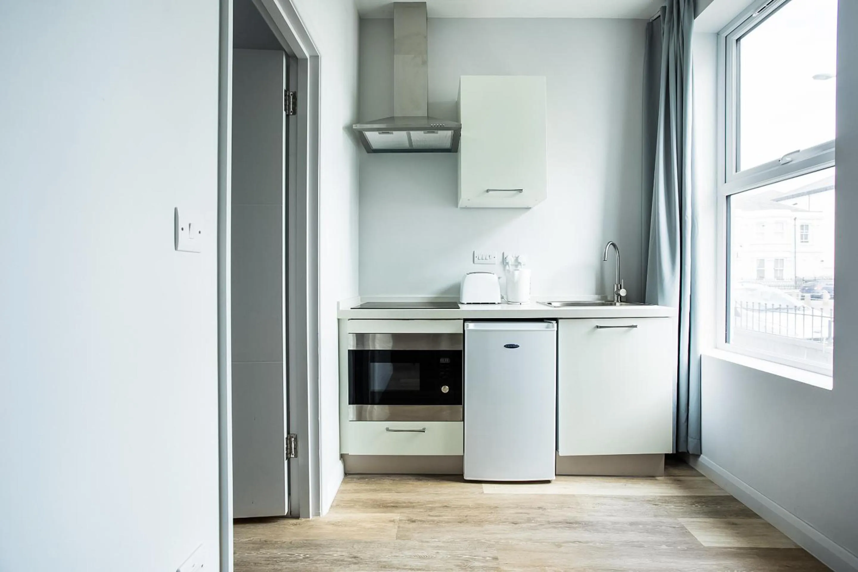 Bedroom in OYO Studiotel Great Yarmouth - Modern Hotel Apartments