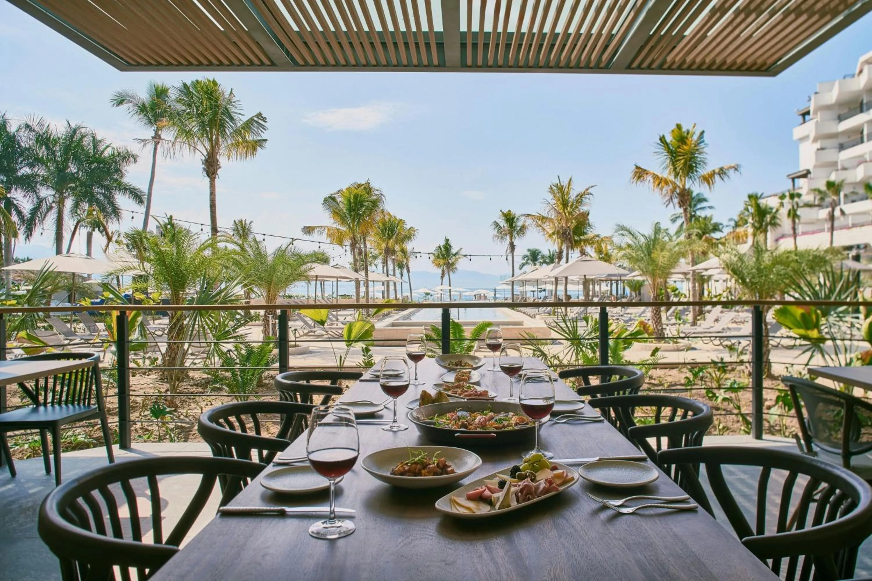 Restaurant/places to eat in Marriott Puerto Vallarta Resort & Spa