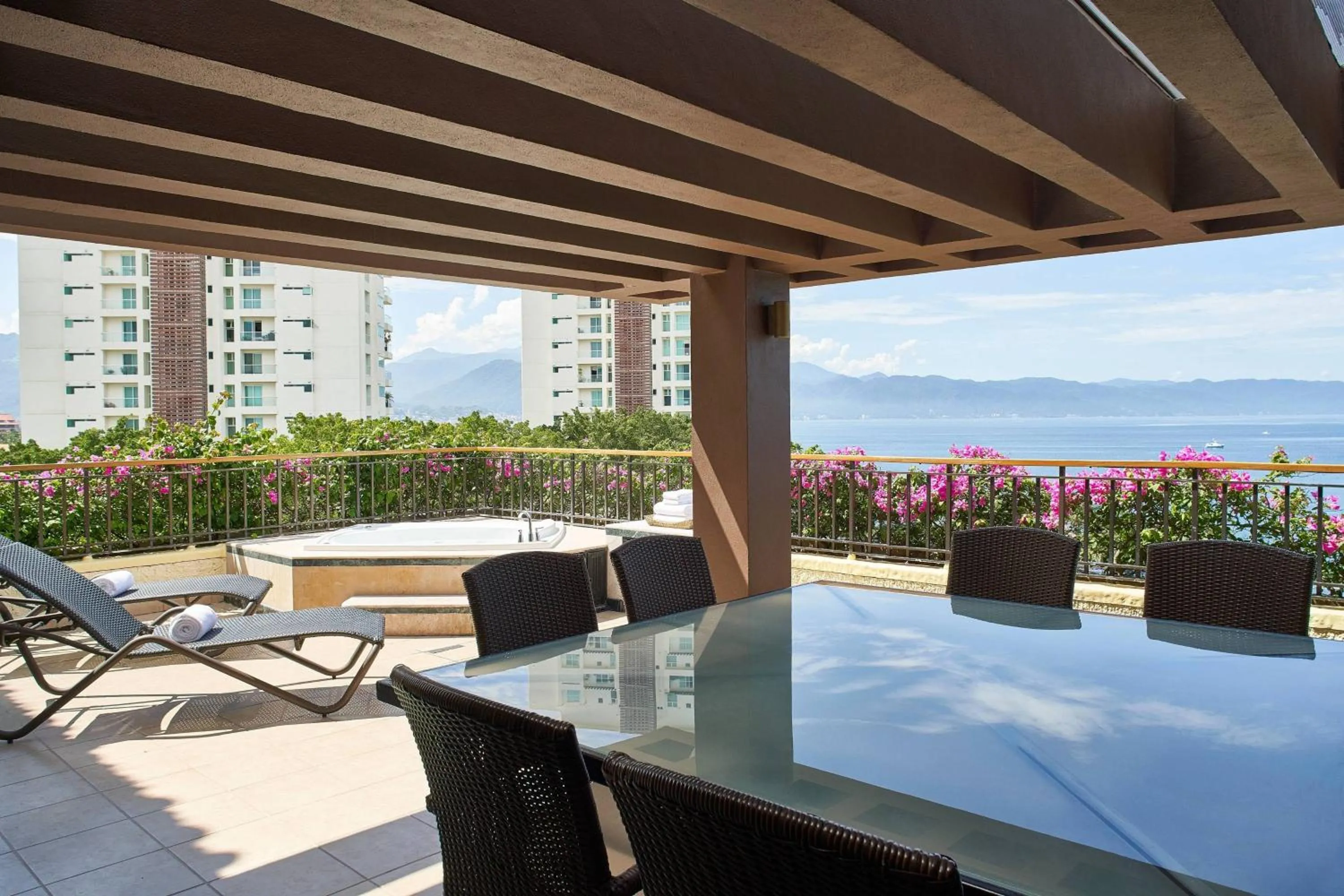 Bedroom in Marriott Puerto Vallarta Resort & Spa