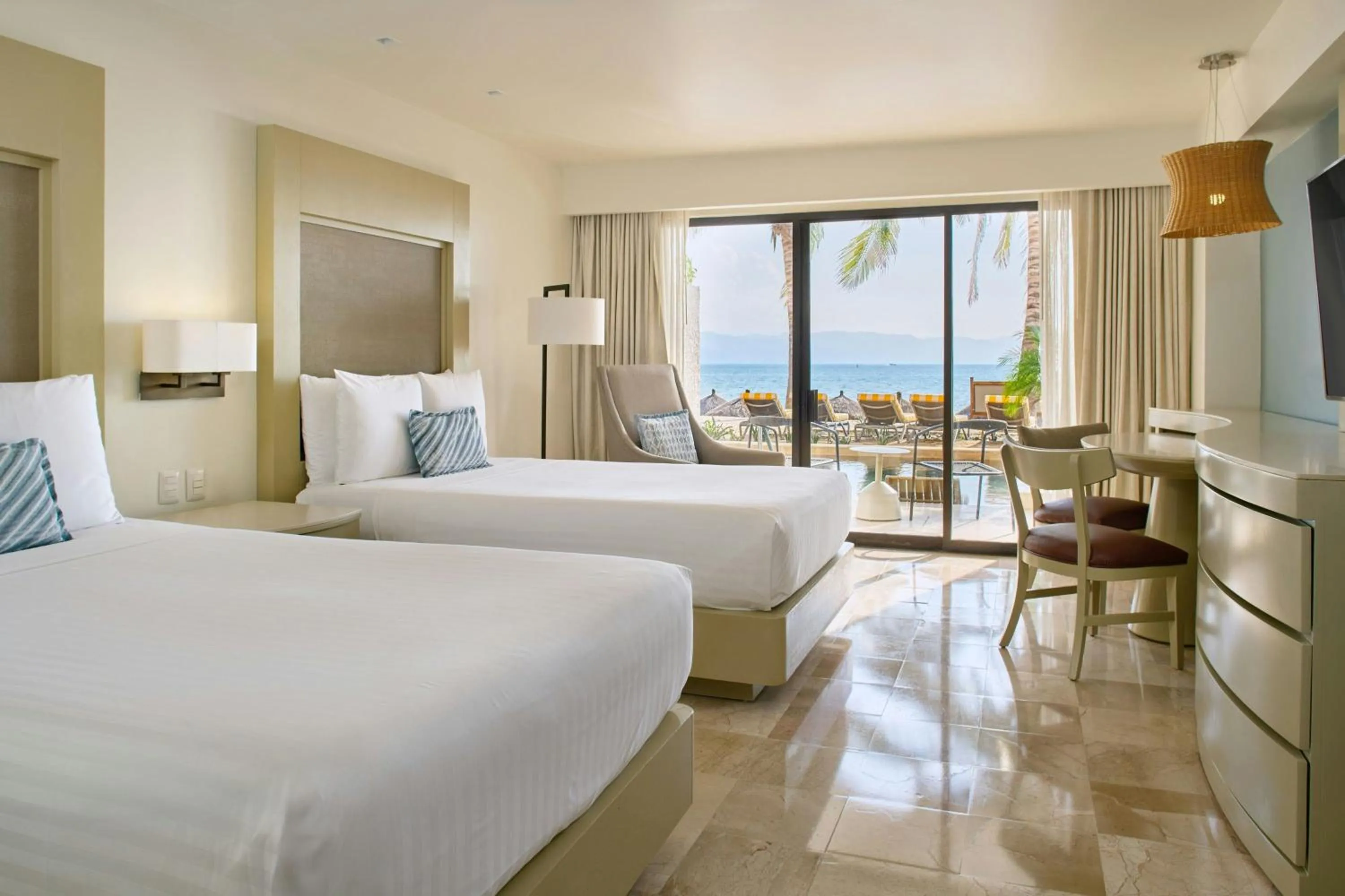 Photo of the whole room, Bed in Marriott Puerto Vallarta Resort & Spa