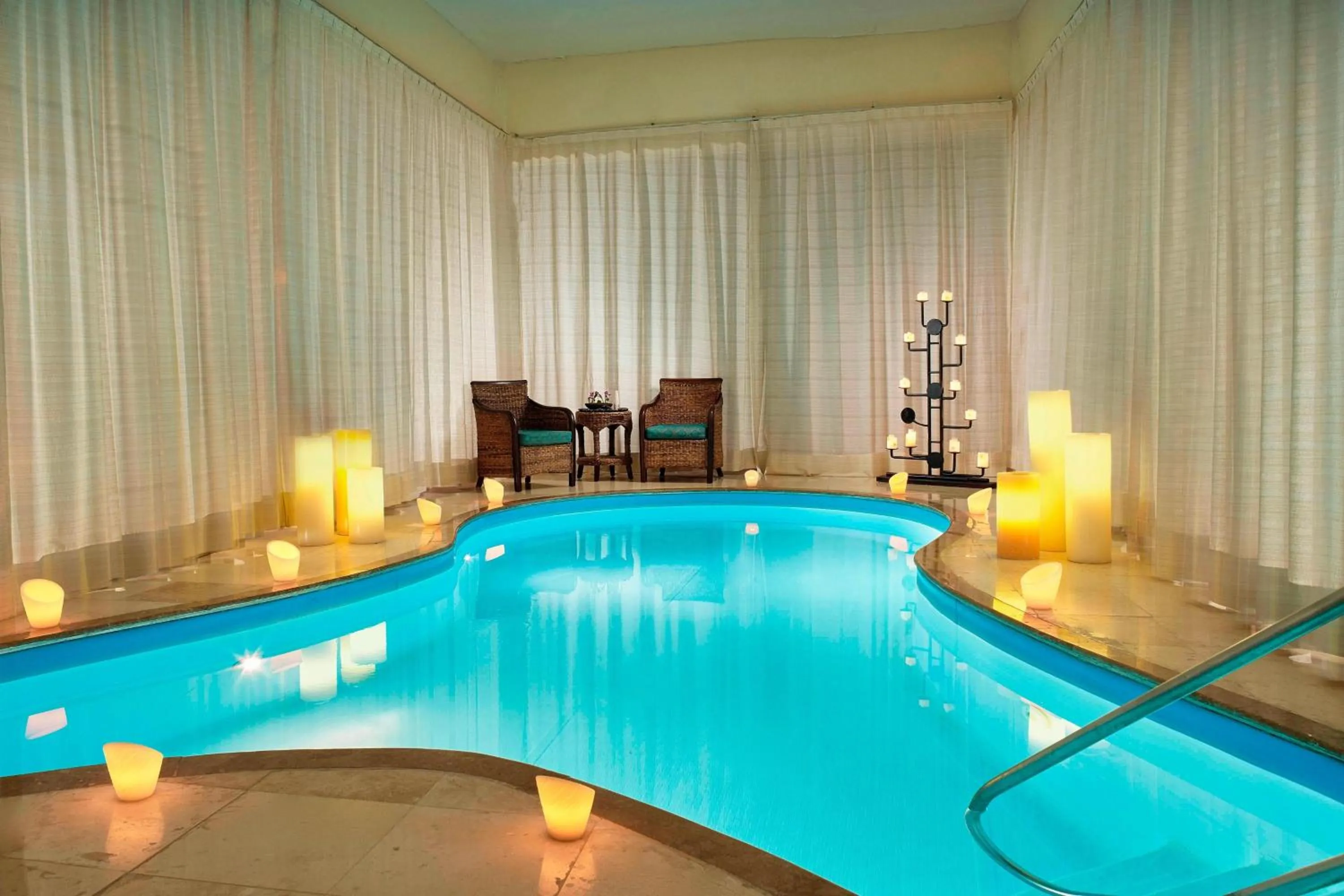 Swimming pool in Marriott Puerto Vallarta Resort & Spa