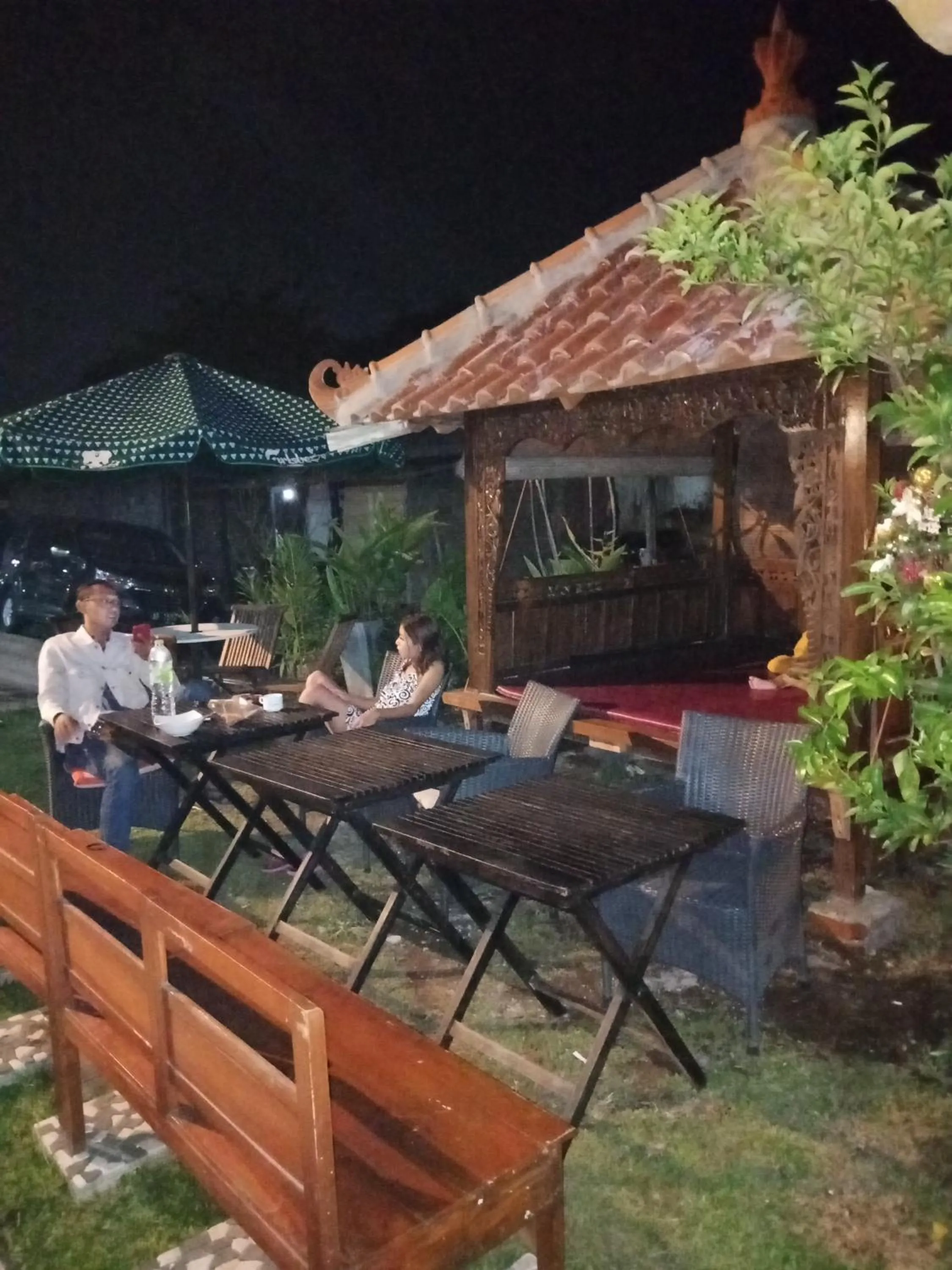 Staff in Arjuna Garden Homestay