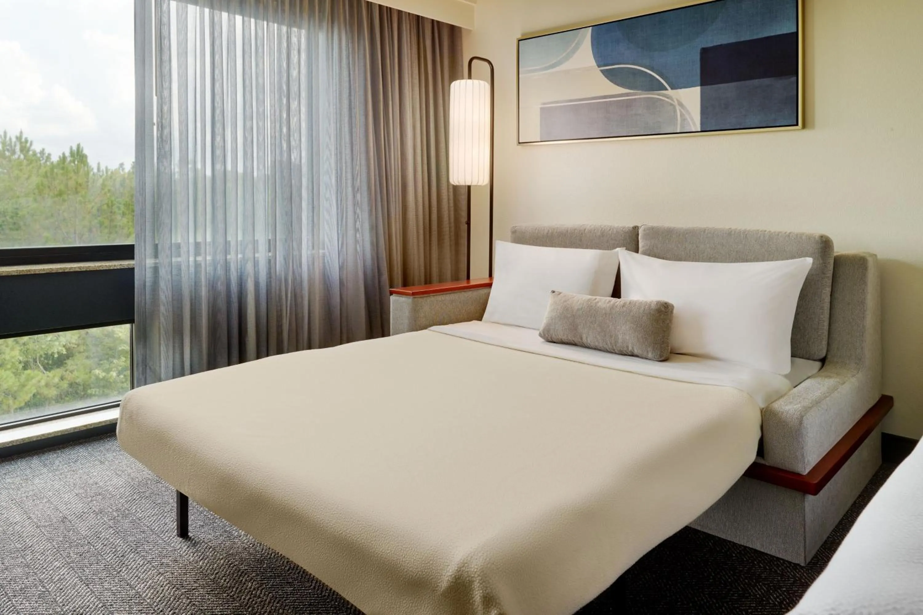 Photo of the whole room, Bed in Courtyard Warner Robins