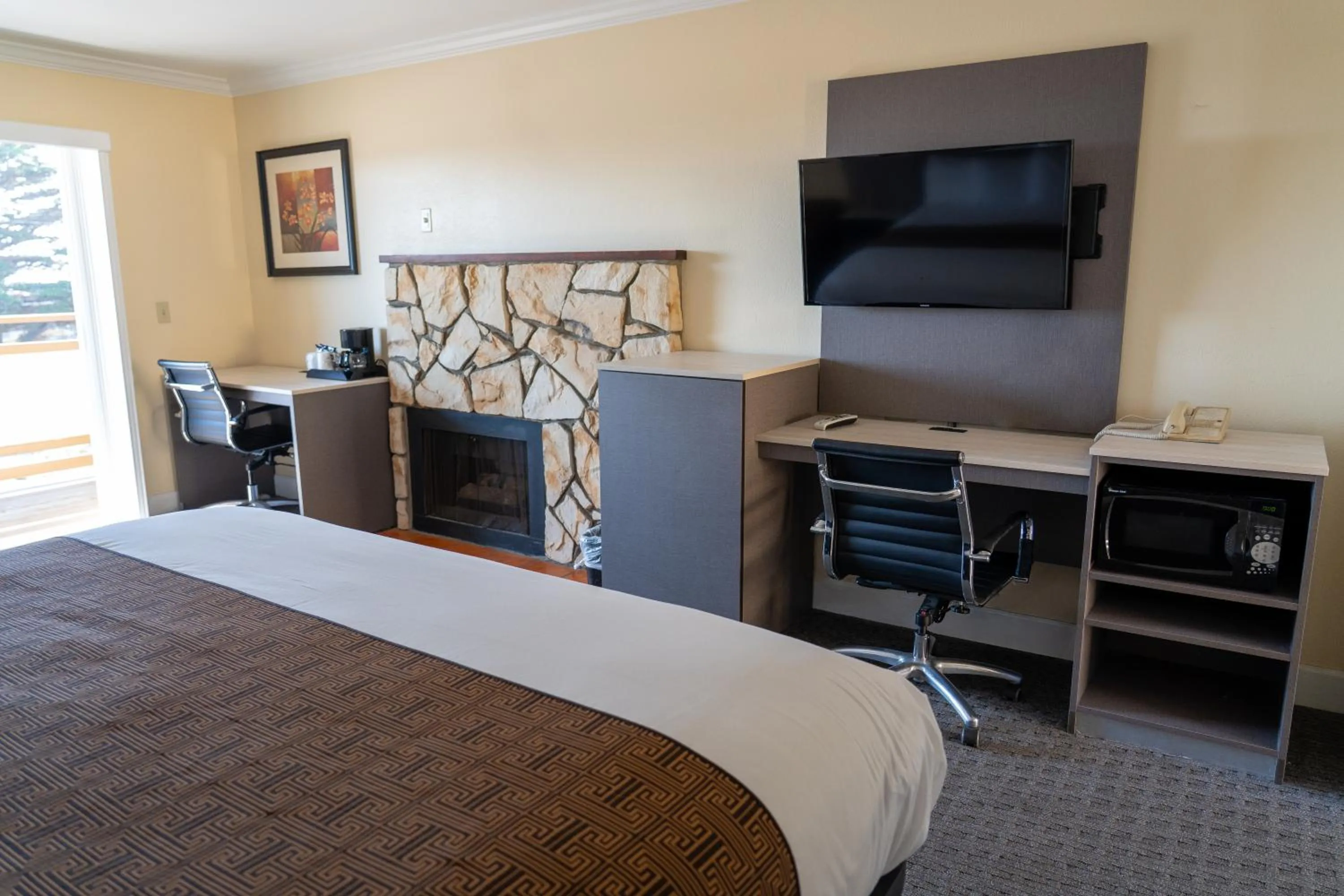 Bed in Silver Surf Motel