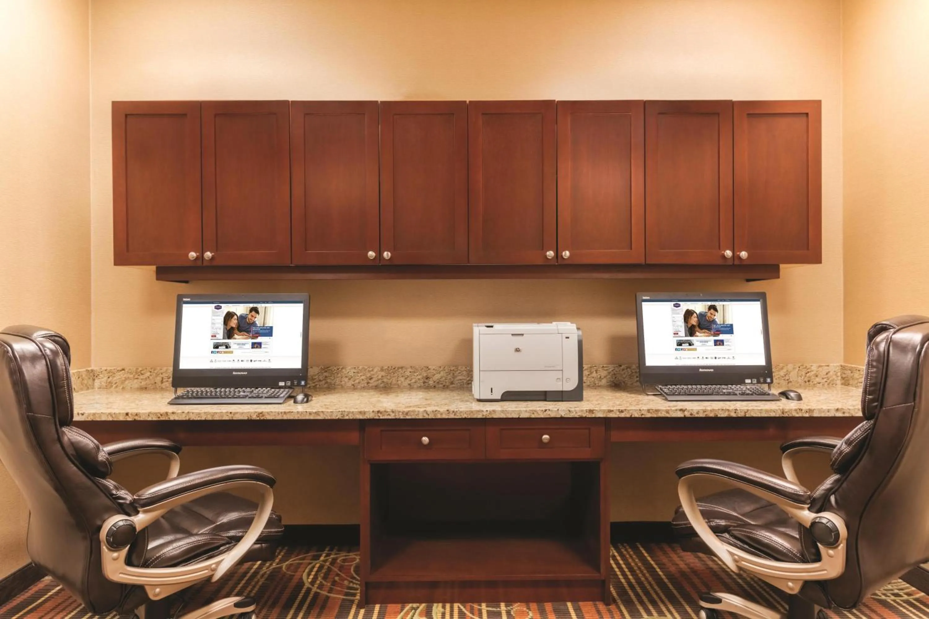 Business facilities in Hampton Inn by Hilton Edmonton South