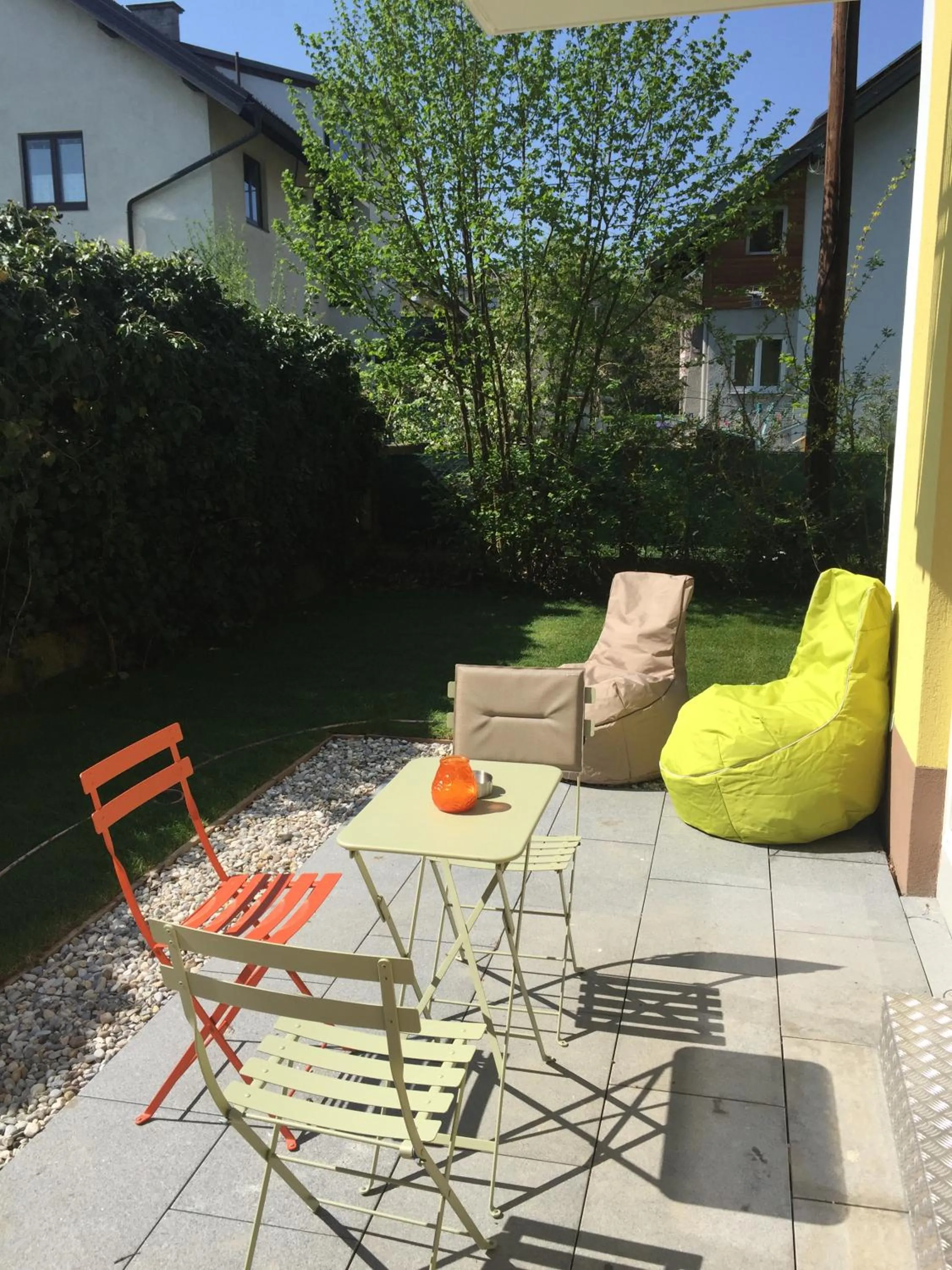 Garden in HOMEBOUND APARTMENTS Salzburg City II - contactless check-in