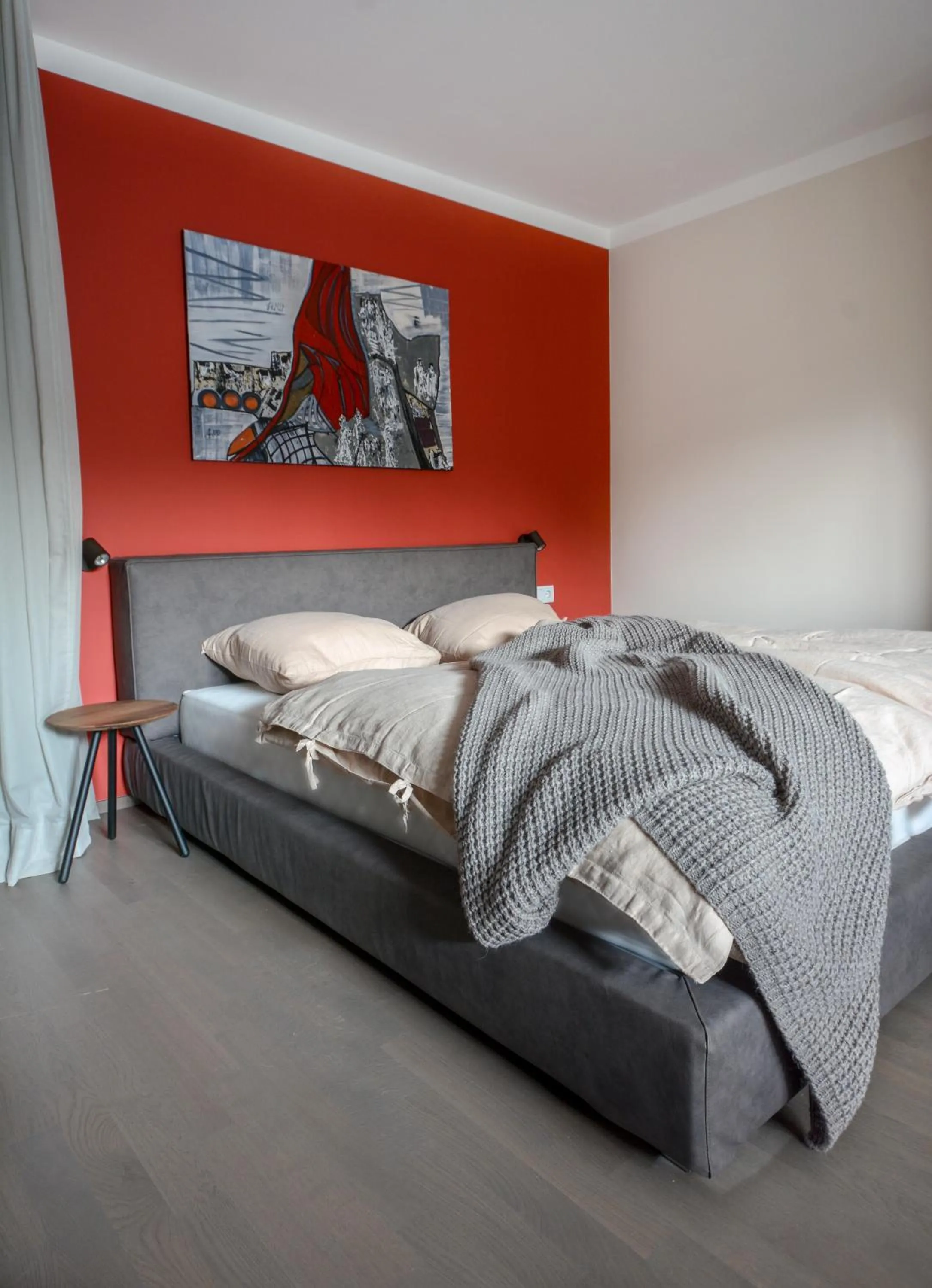 Bedroom, Bed in HOMEBOUND APARTMENTS Salzburg City II - contactless check-in