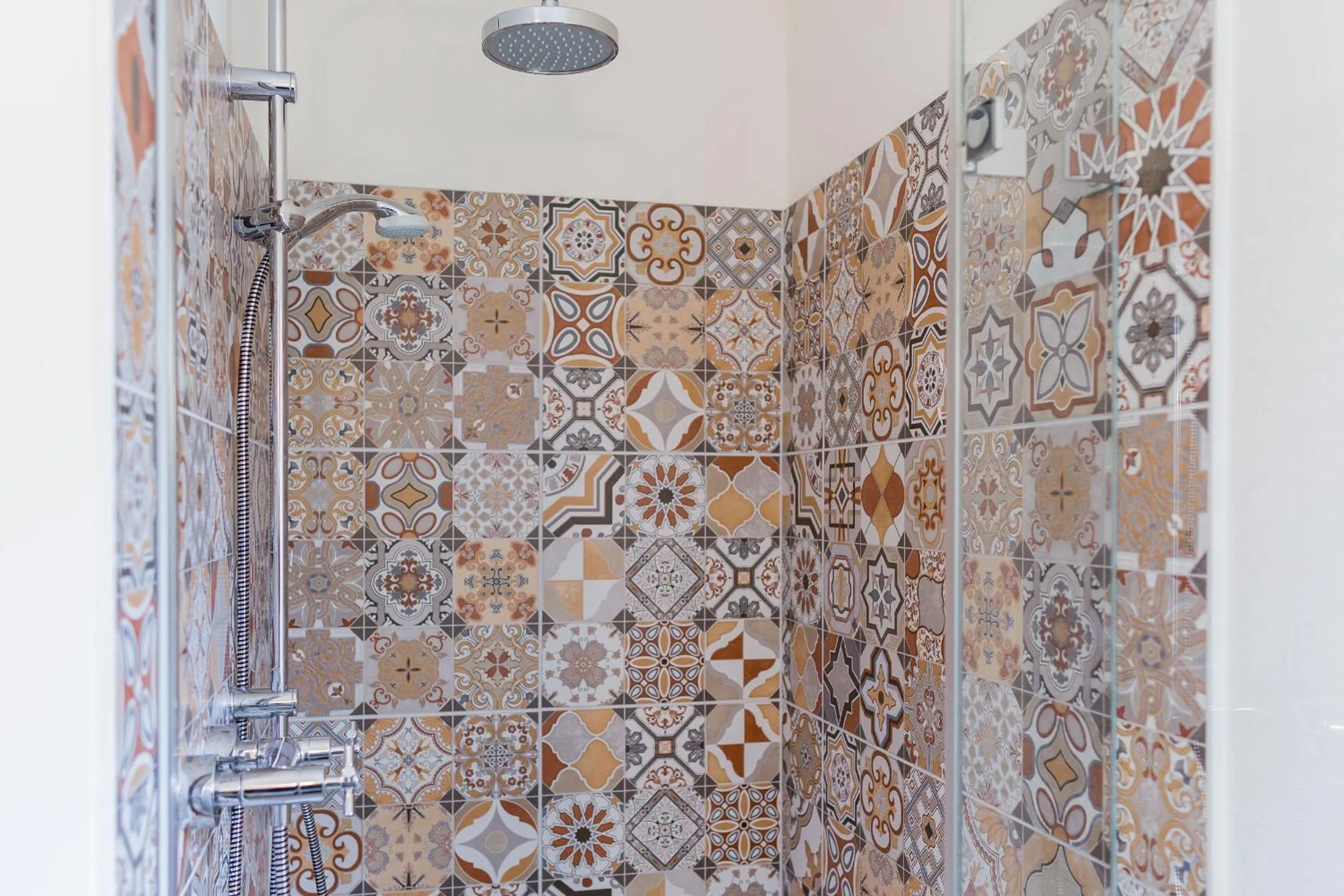 Bathroom in HOMEBOUND APARTMENTS Salzburg City II - contactless check-in