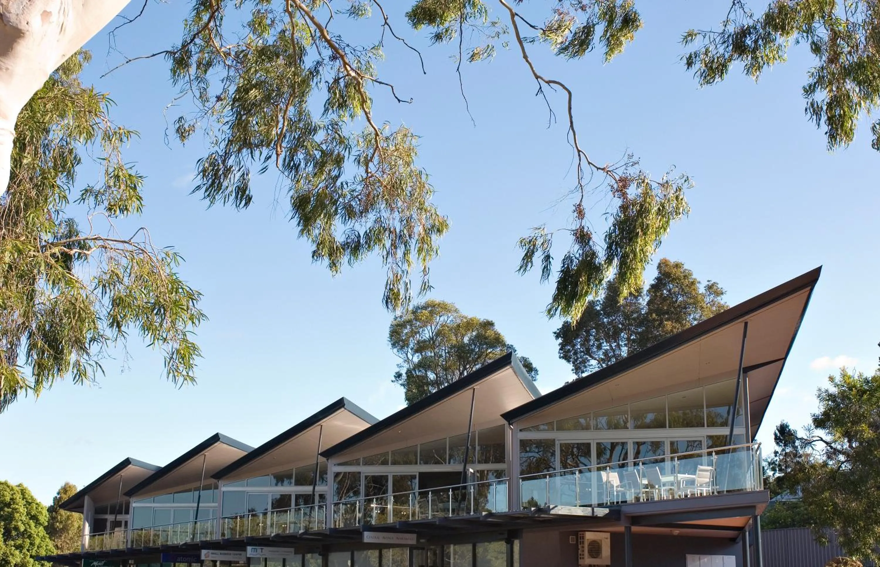 Facade/entrance in Central Avenue Apartments