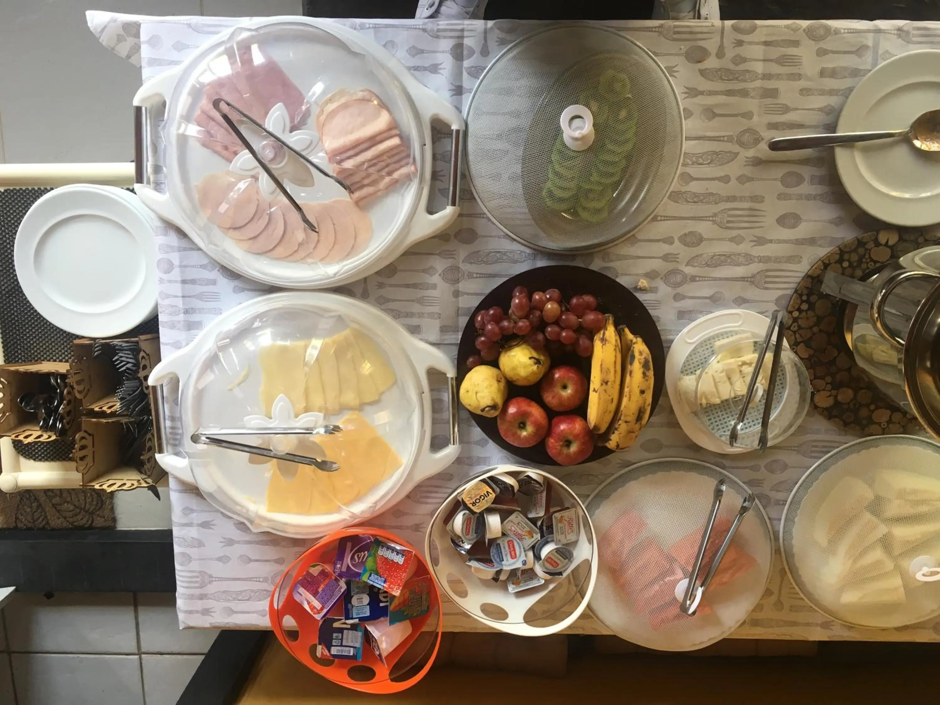 Breakfast in Aquarius Osteria