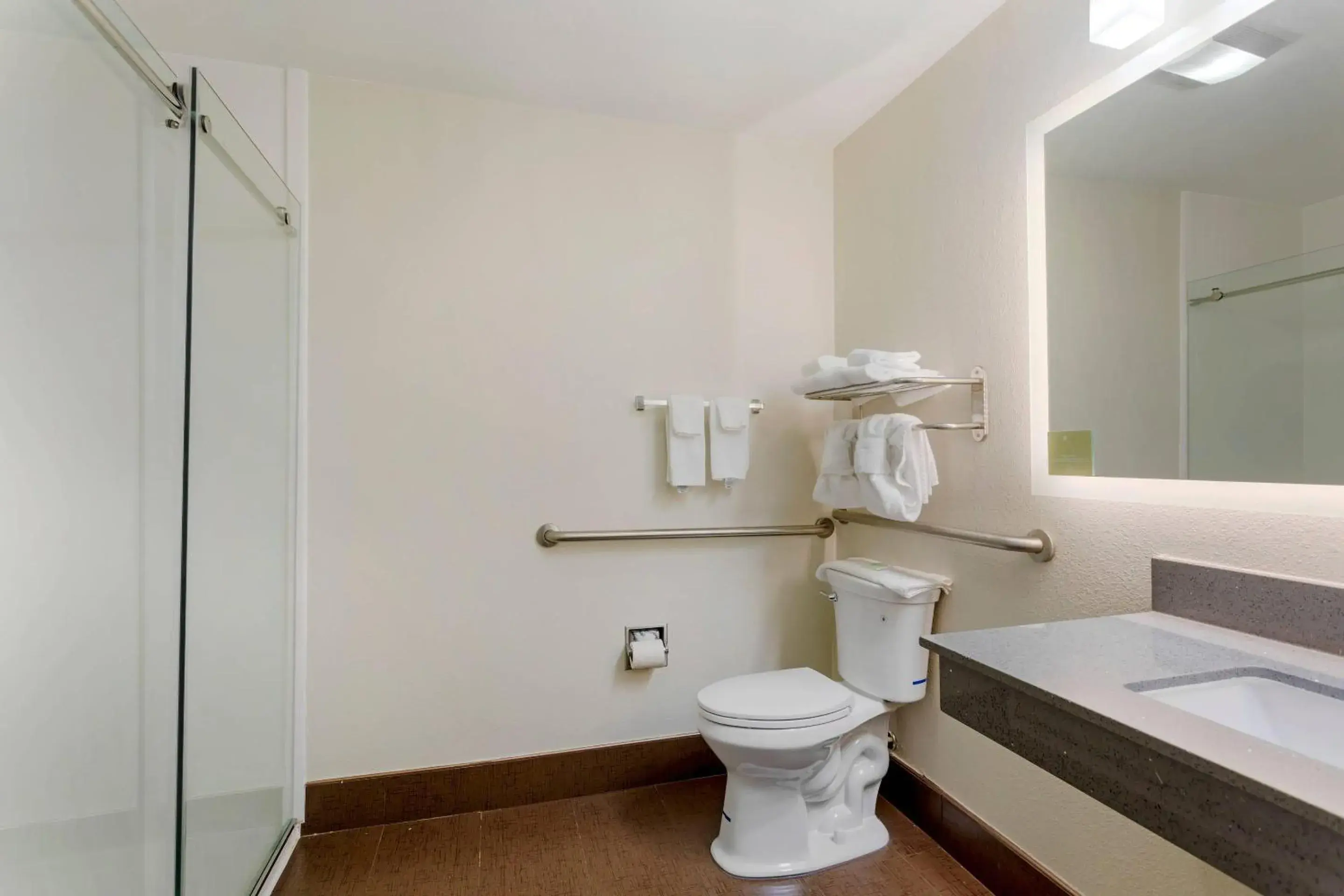 Bedroom, Bed in Sleep Inn & Suites Smyrna - Nashville Area Bedroom, Bed in Sleep Inn & Suites Smyrna - Nashville Area