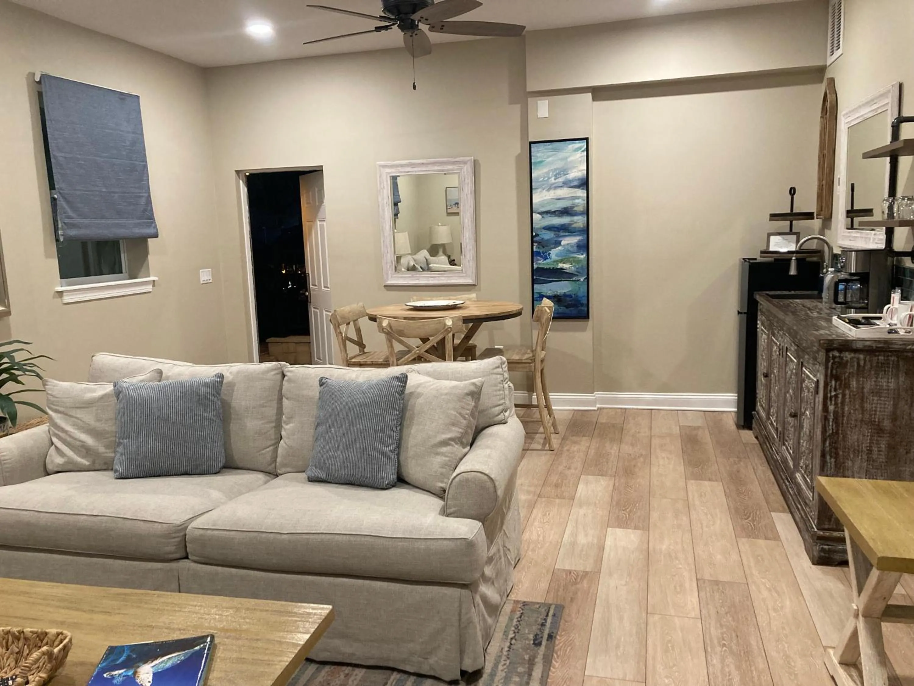 Living room in Bleu Beach Resort