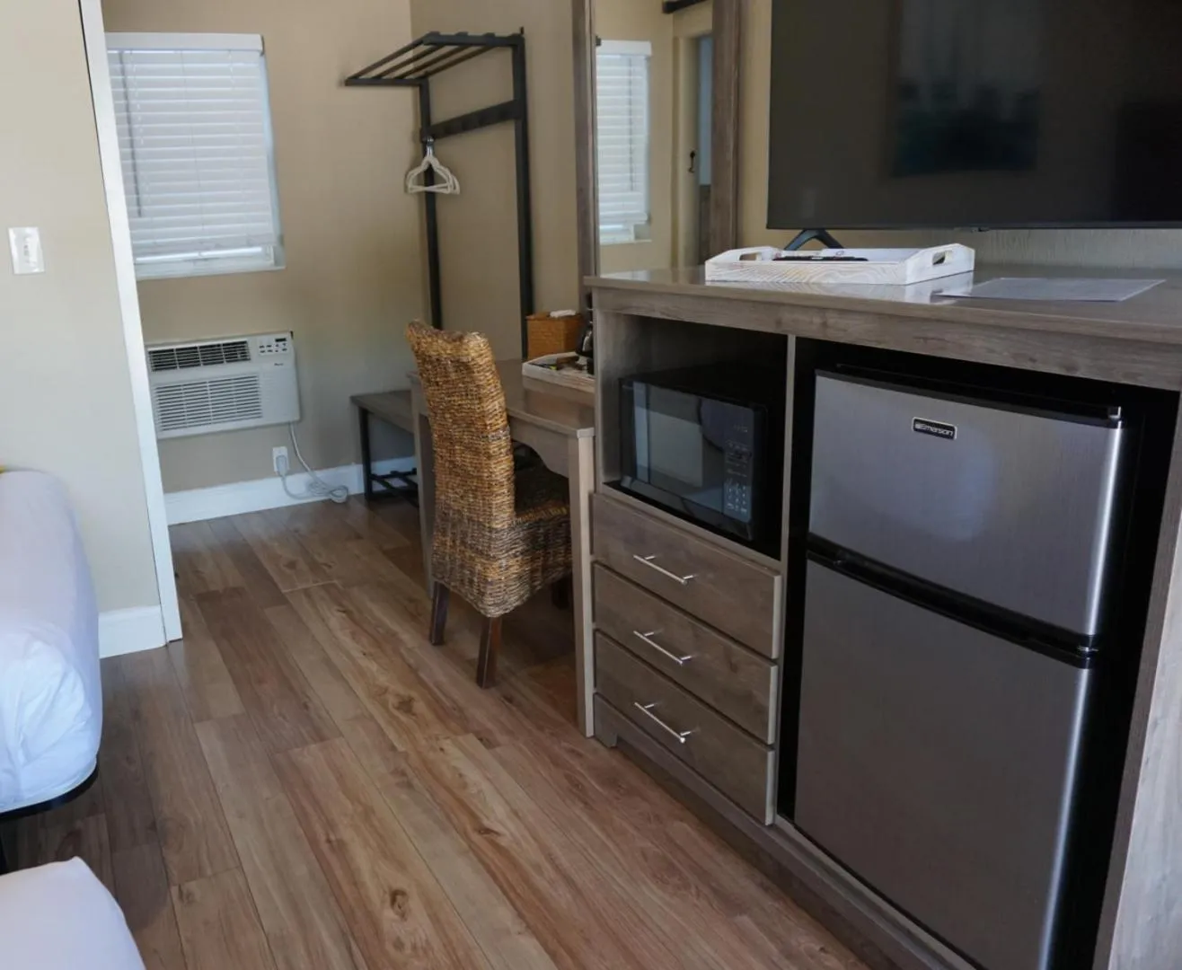 Bed in Bleu Beach Resort