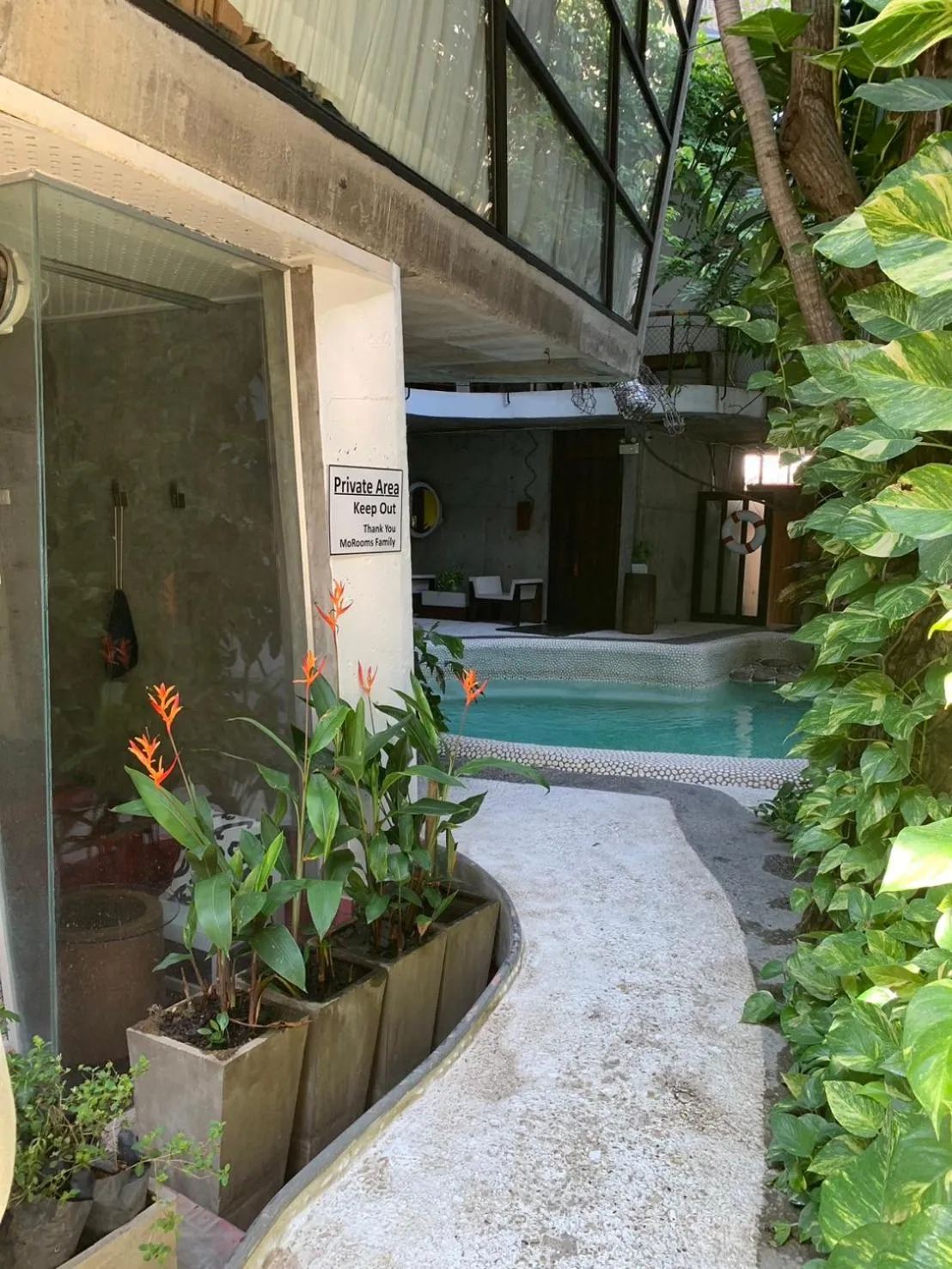 Facade/entrance in Mo rooms