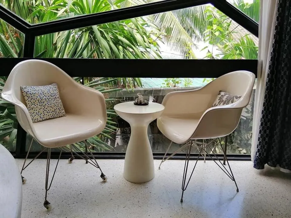 Decorative detail in Mo rooms