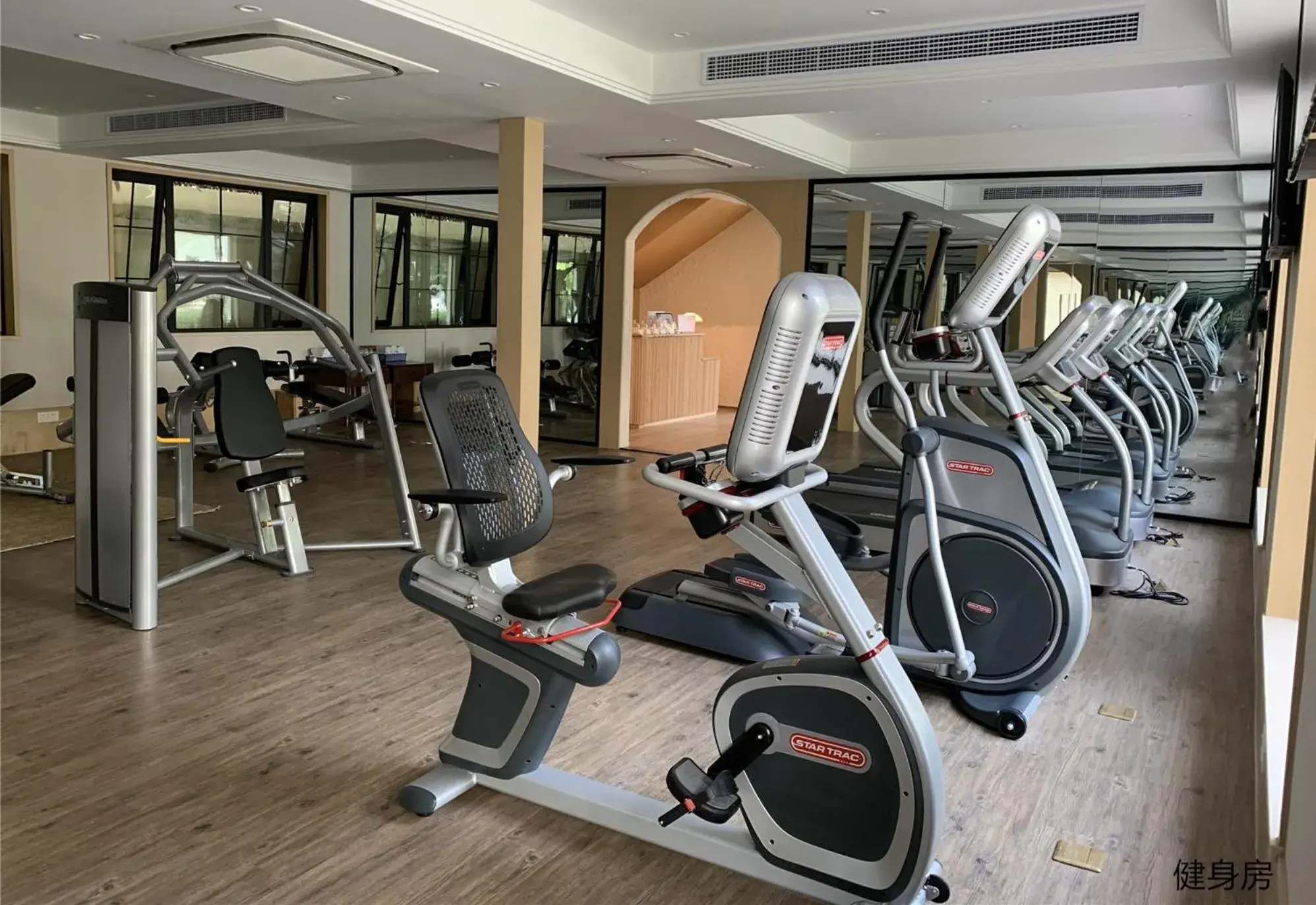 Fitness centre/facilities in Shanghai Fenyang Garden Boutique Hotel Fitness centre/facilities in Shanghai Fenyang Garden Boutique Hotel