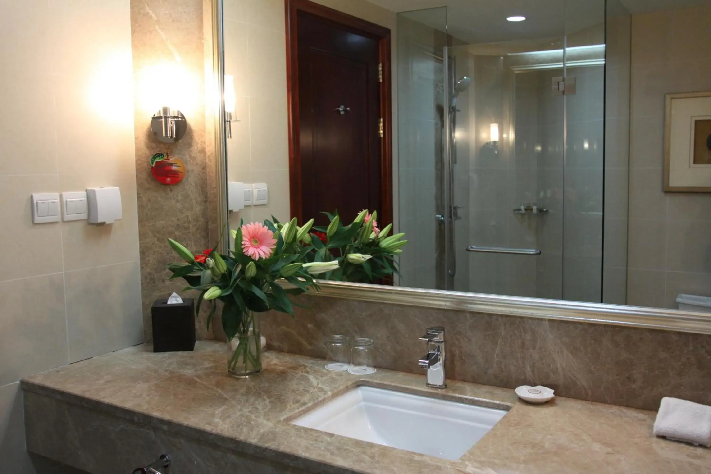 Bathroom in Shanghai Fenyang Garden Boutique Hotel Bathroom in Shanghai Fenyang Garden Boutique Hotel